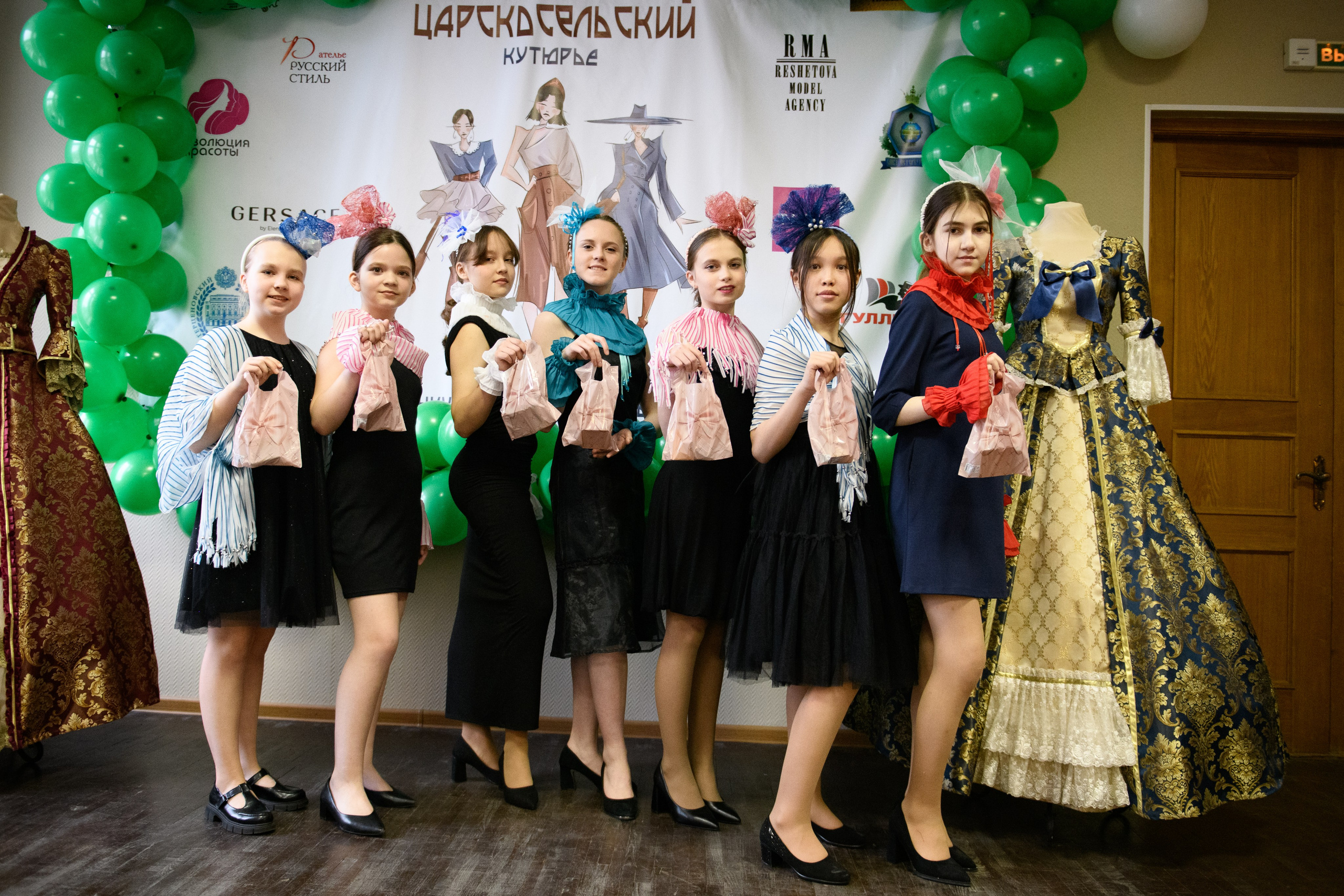 Фотосъемка конкурса молодых дизайнеров. Организация и проведение фотосъемок в Санкт-Петербурге. Фотограф Смирягин Илья