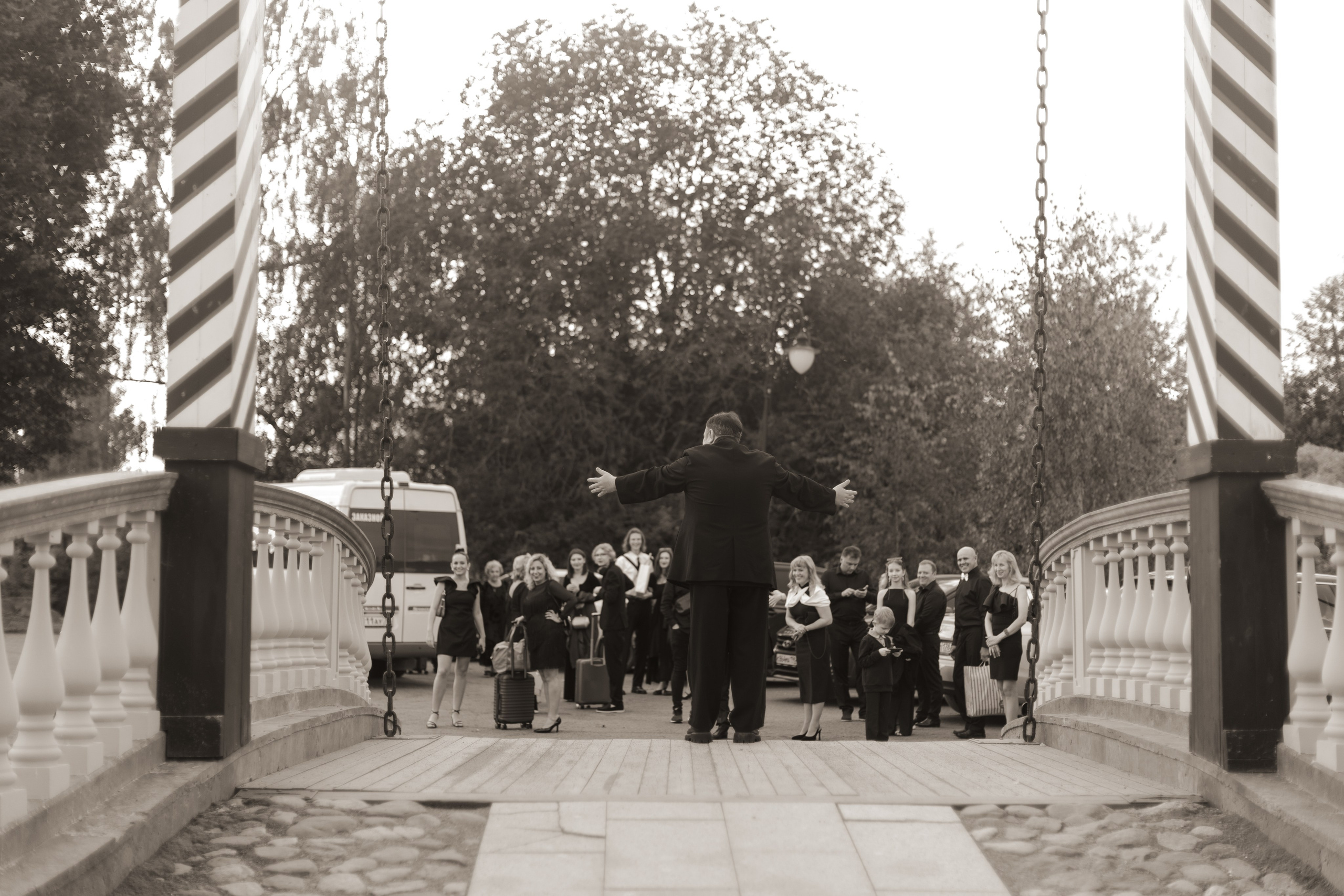 Артем и Анастасия: свадьба с танцами в замке. @dariazphoto свадебный фотограф