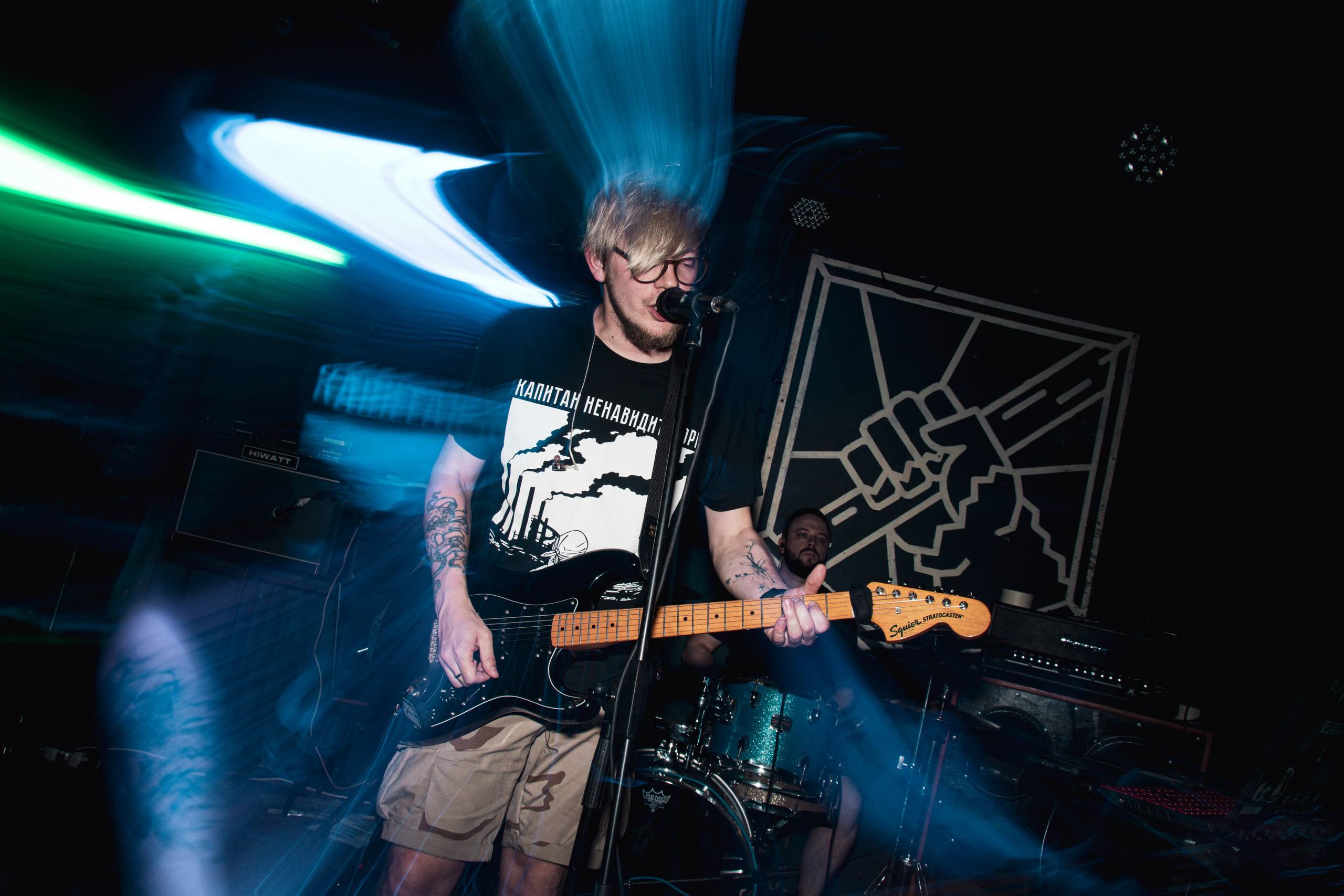 Ютани & о т м е ж & Вещи в картонной коробке 08.08.2025. Репортажный фотограф в Москве Legiodot