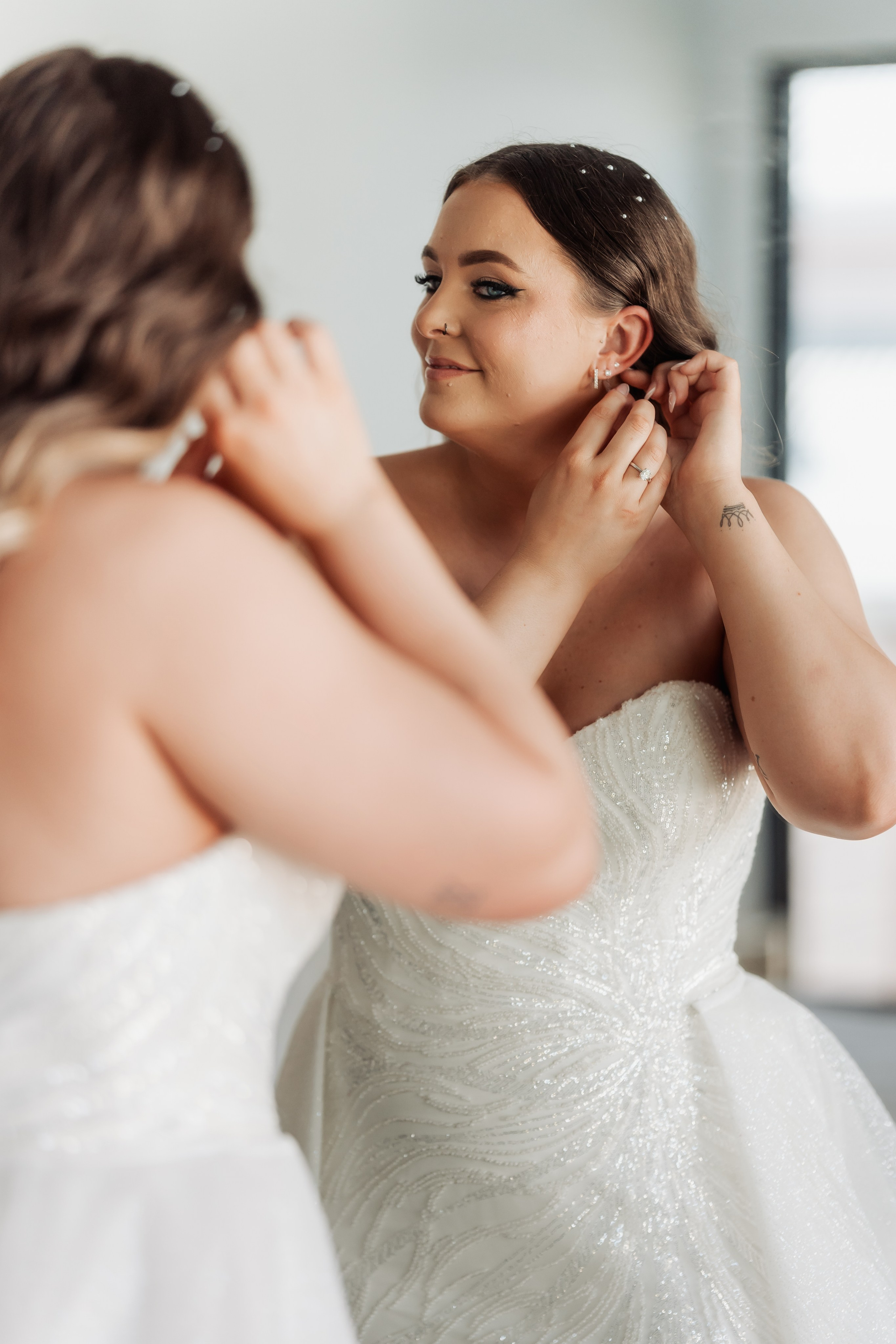 …Sweet embrace. Golden Moments Editing — We do Wedding’s Retouch and Video Editing