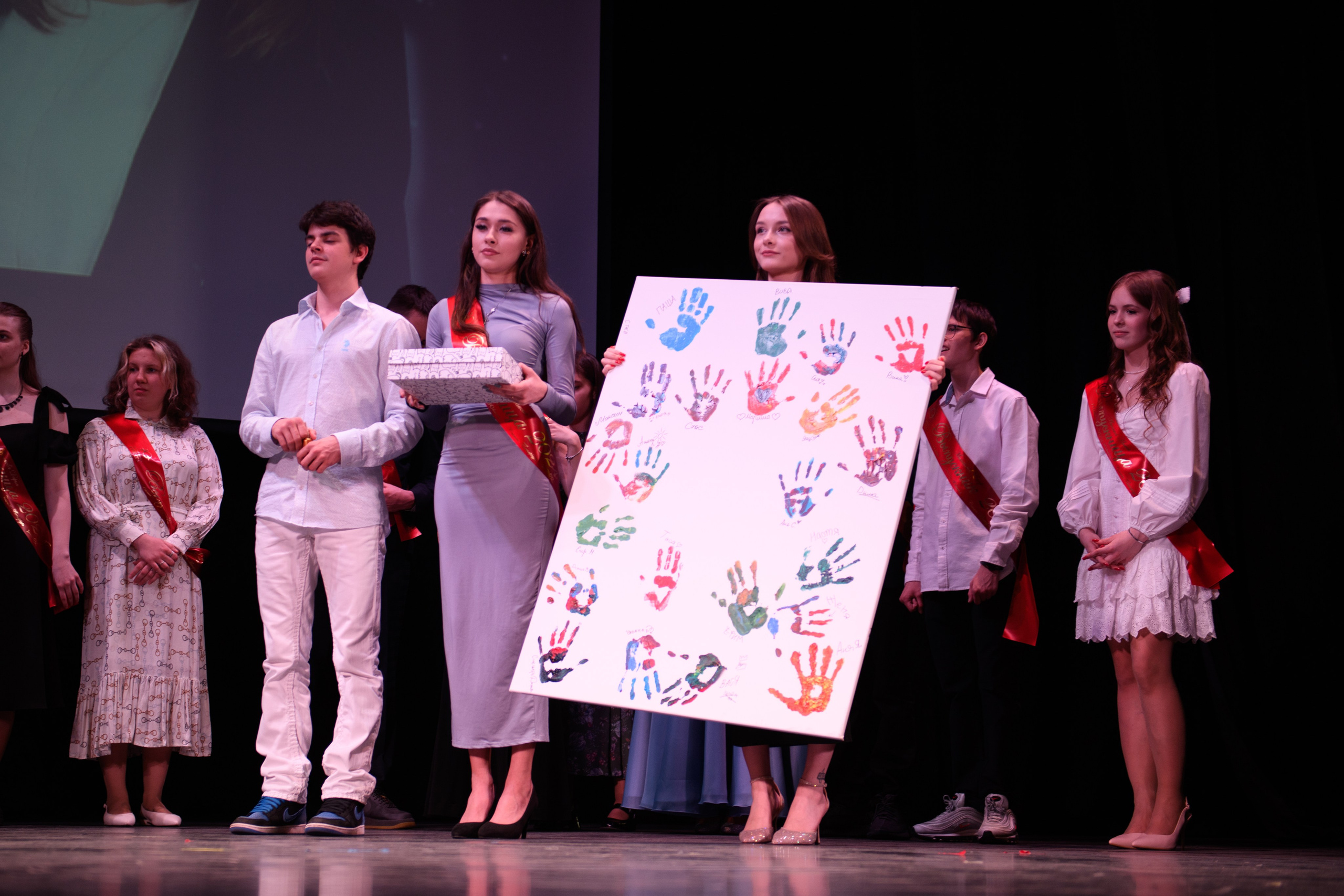 Фотосъёмка торжественного вечера выпускников. Организация и проведение фотосъемок в Санкт-Петербурге. Фотограф Смирягин Илья