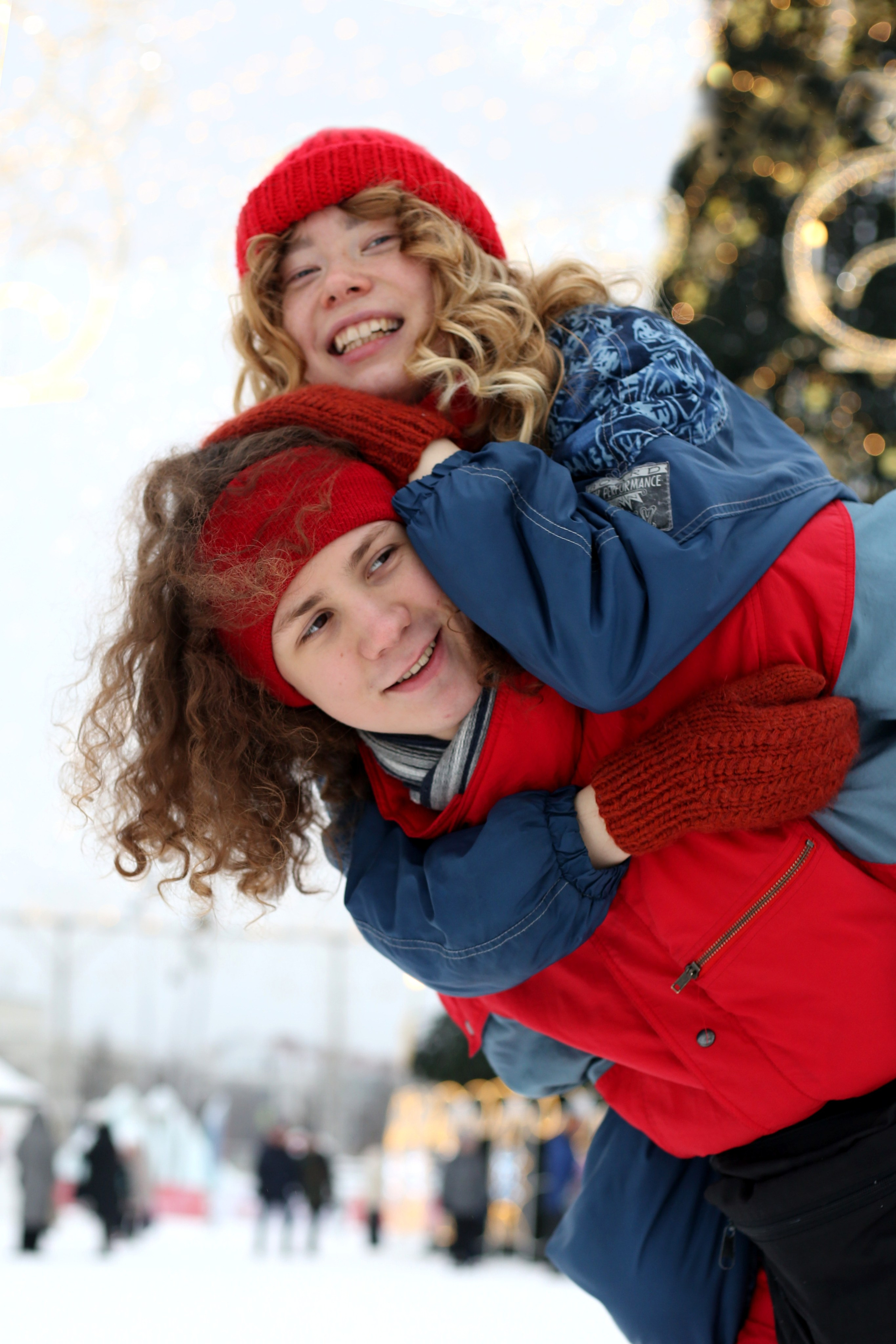 Парная фотосессия «сНежная прогулка» в Перми от MarCh Photography | Зимняя романтика и уют. MarCh Photography — Фотограф в Перми