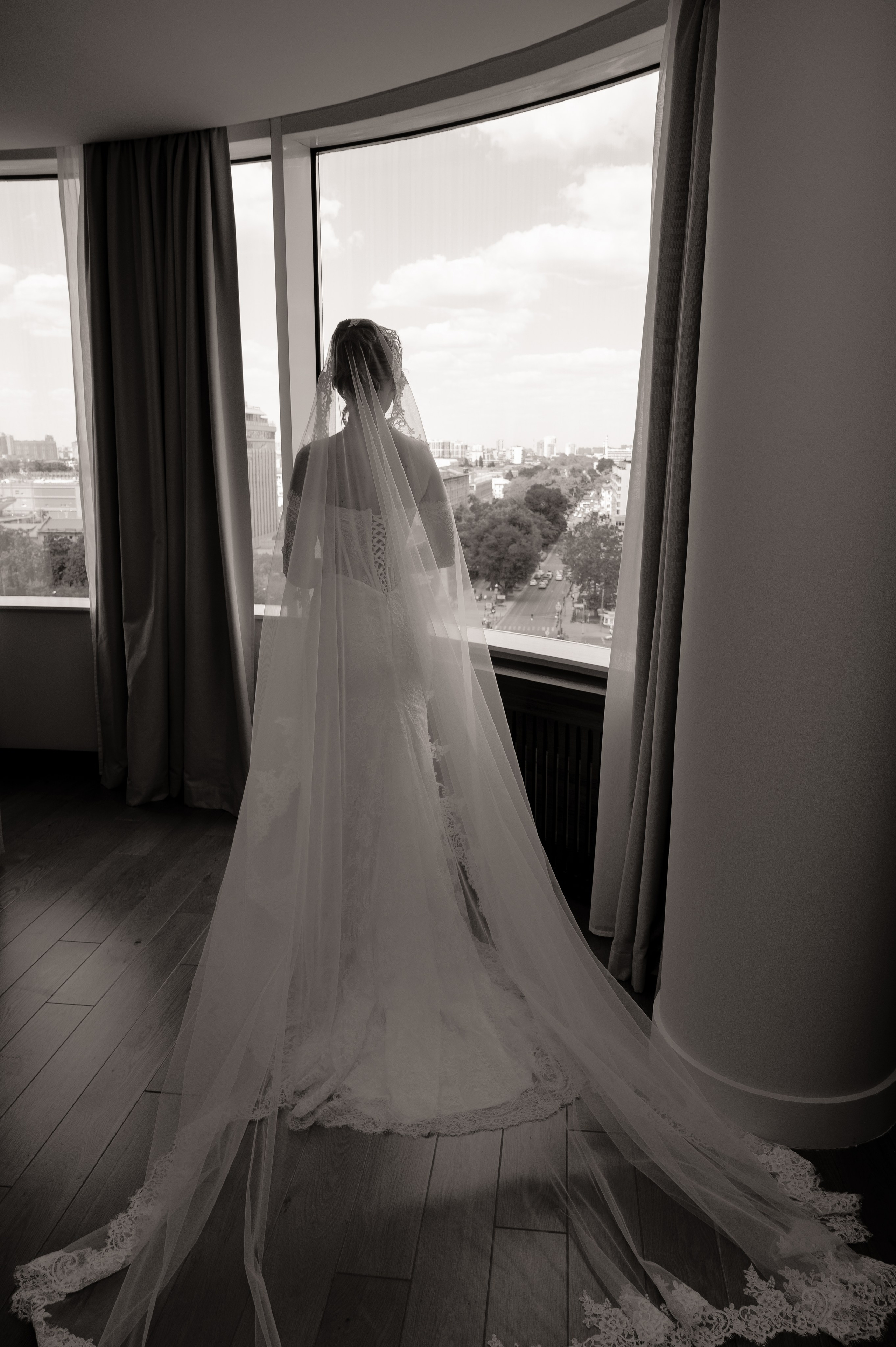 Свадьба (утро в отеле). Свадебный и семейный фотограф в Краснодаре Алина Мельник