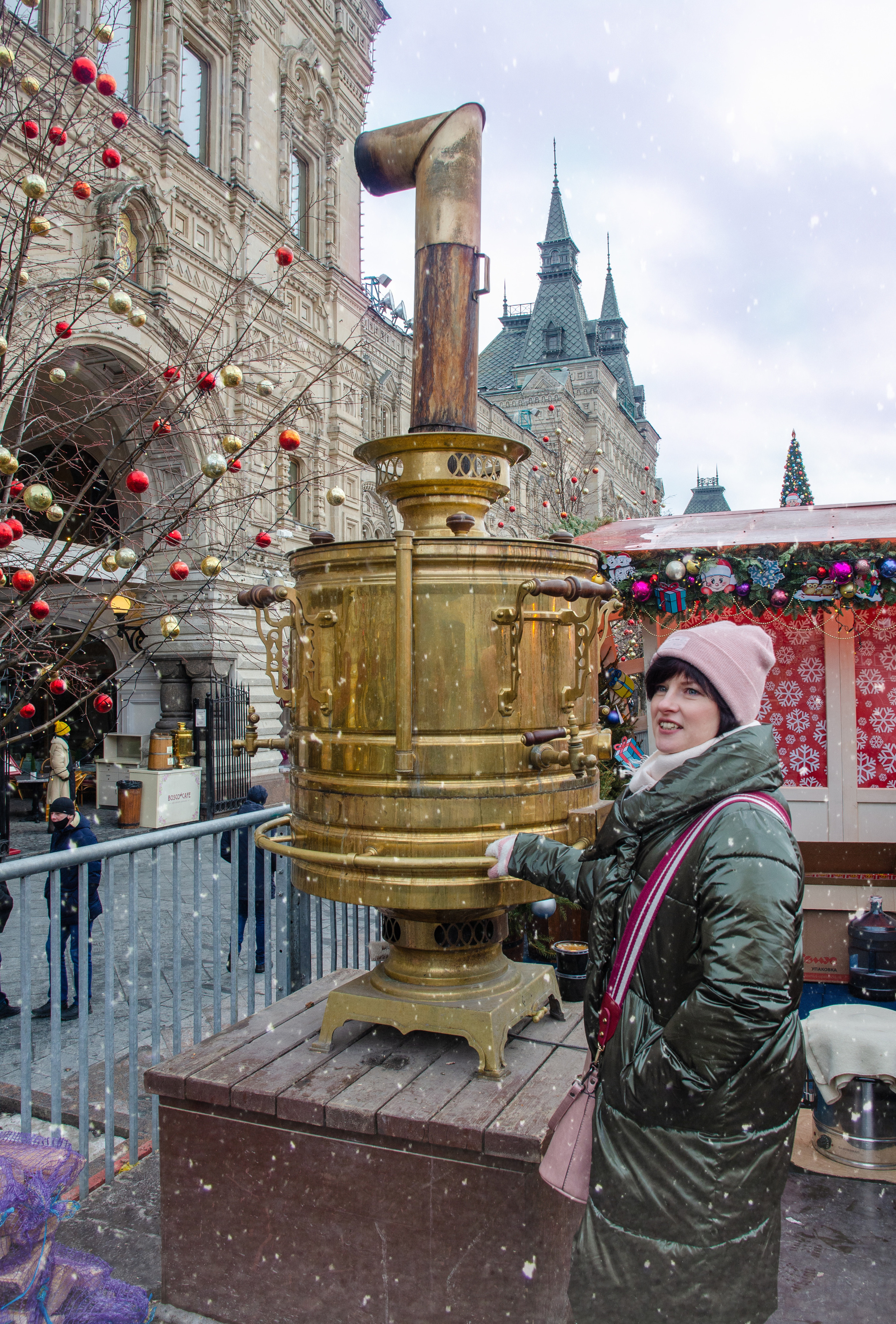 Фотосессия в ГУМе,  фотопрогулка по центру города. Семейный и детский фотограф в детских садах и школах