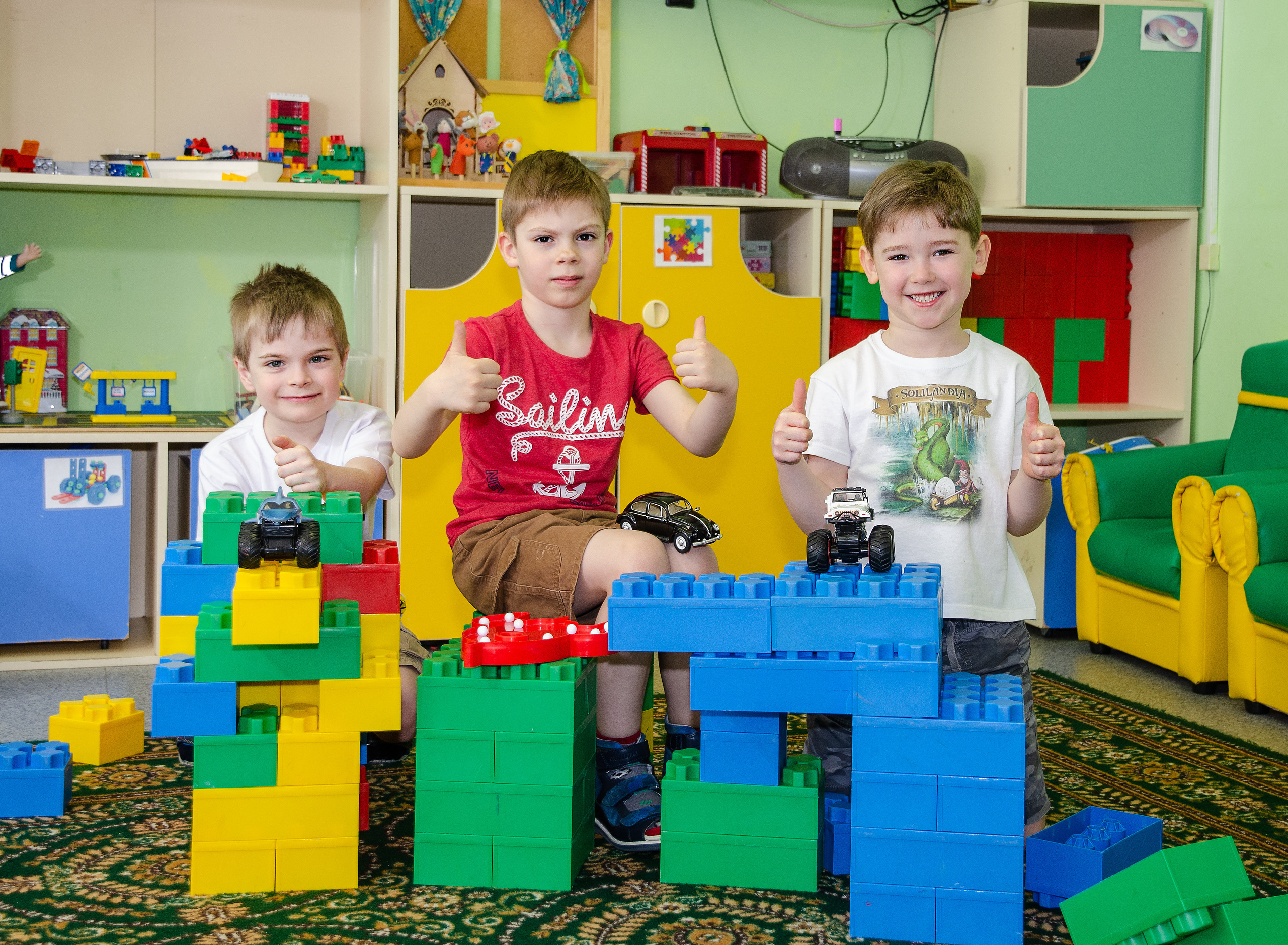 Выпускная группа. Семейный и детский фотограф в детских садах и школах