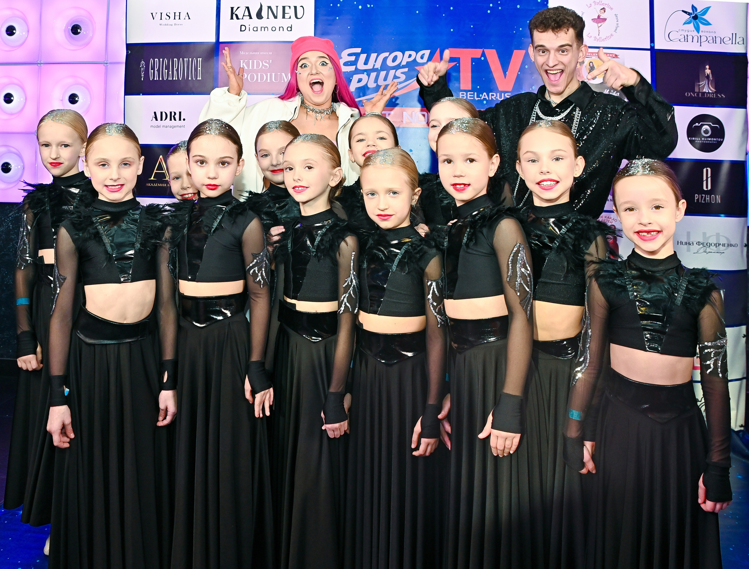 Большая новогодняя тусовка. Фотоуслуги, услуги фотографа, фотографирование важных событий