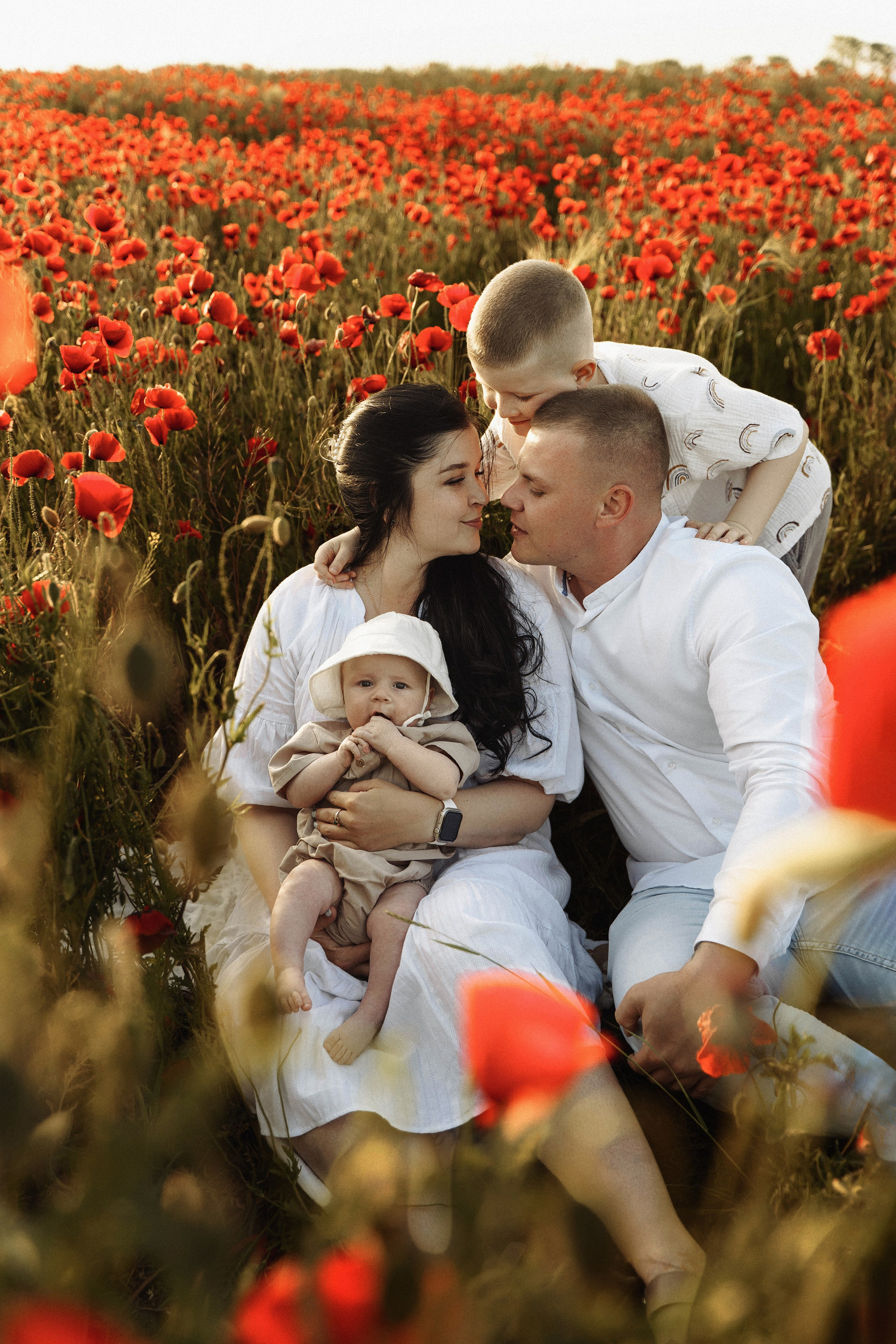 В маках. Услуги фотографа в Анапе — фотосессия для семьи, пары, женщин и мужчин | Татьяна Тагель