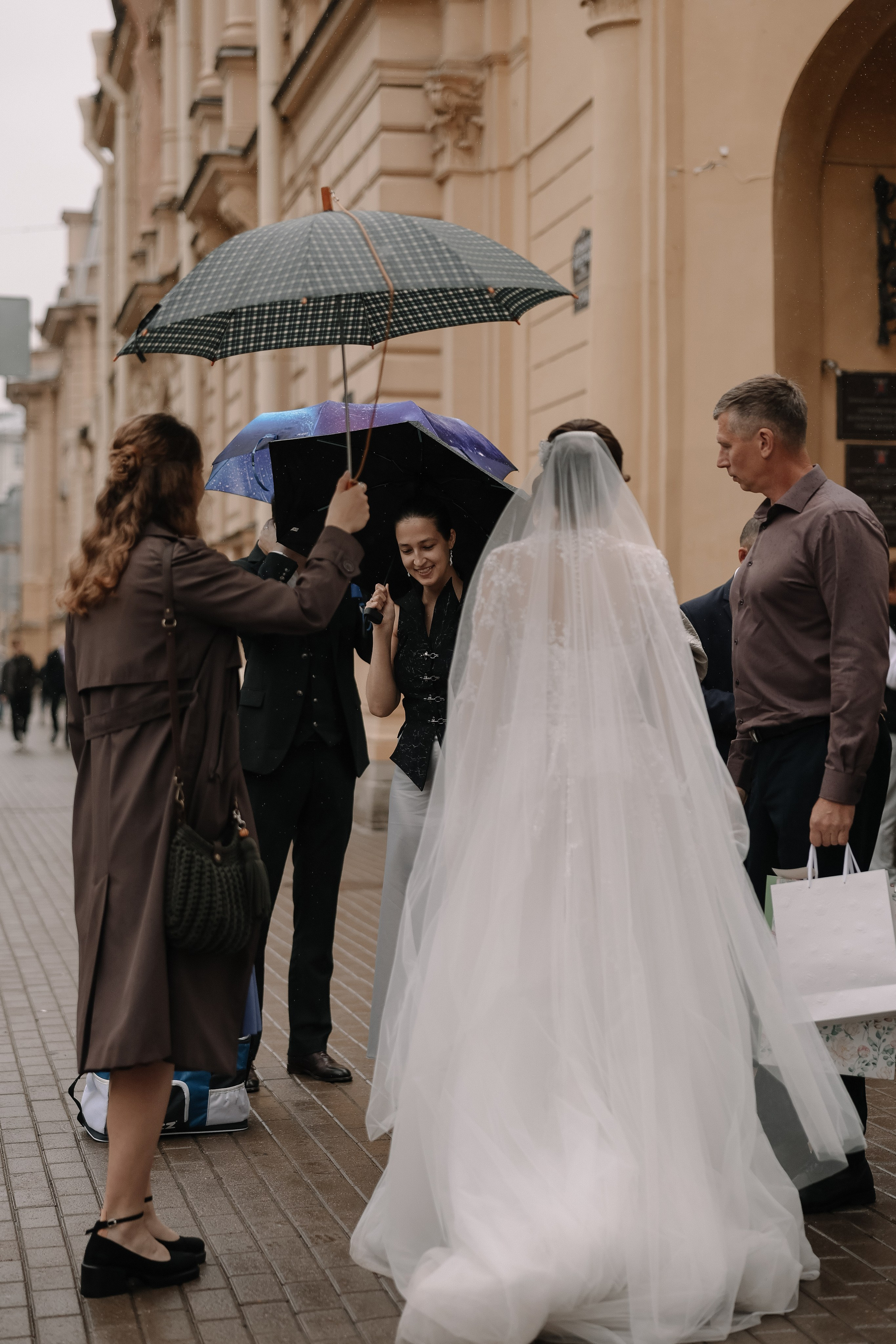 Под дождём. Свадебный и семейный Фотограф Денис Кошель