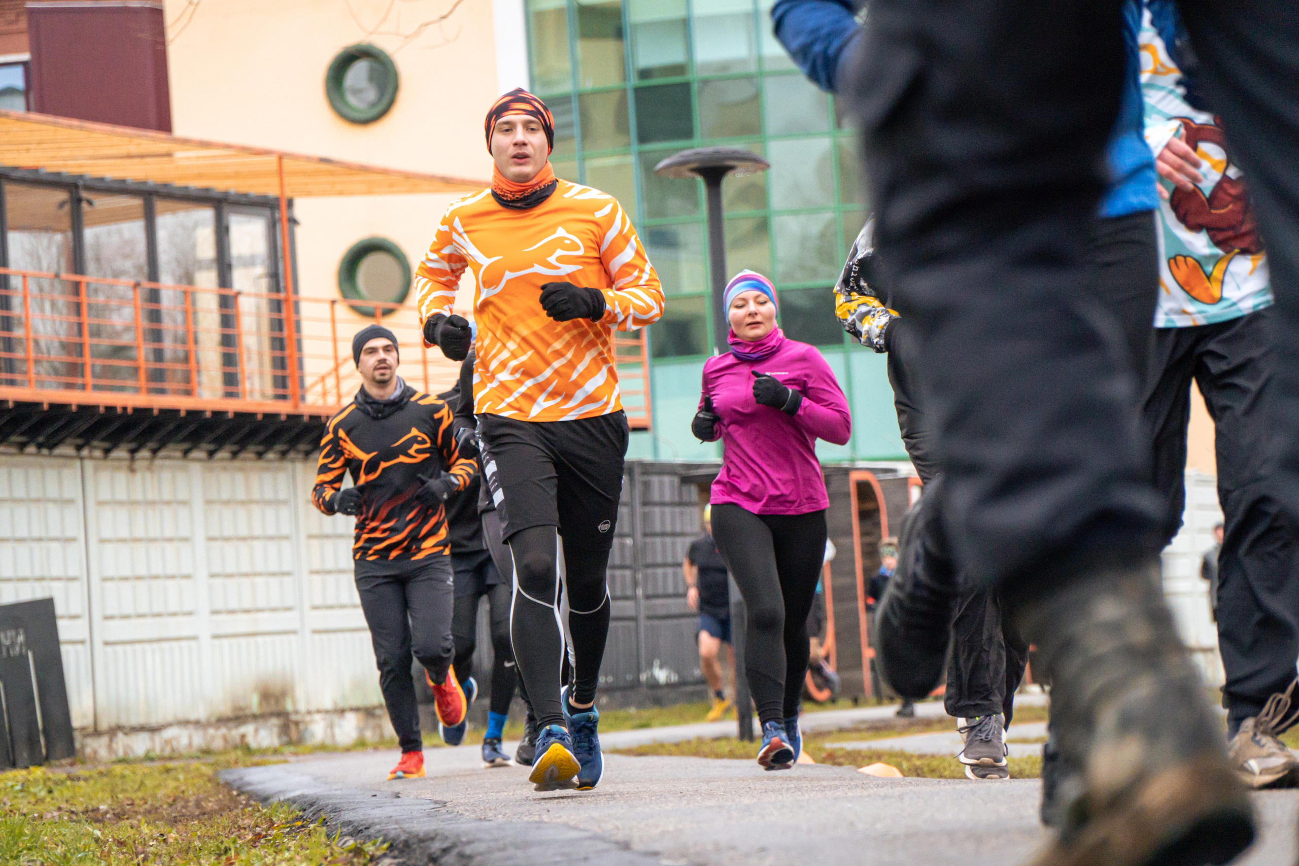 5 вёрст Реутов 16.11.2024. Роман Капилюшов. Бег. Фото. Видео. г. Люберцы