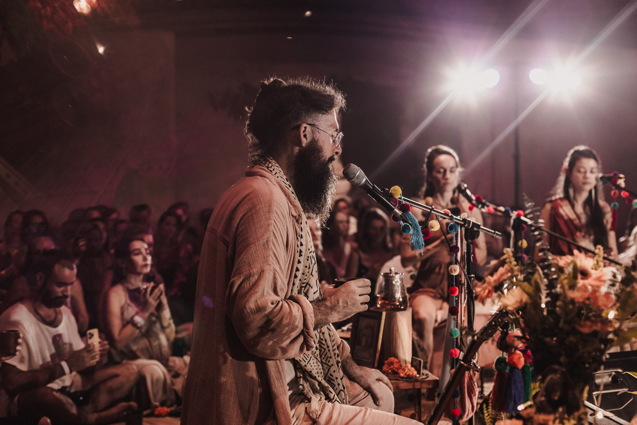 Hanuman Project kirtan at Alchemy march. Mariam Bagdasaryan