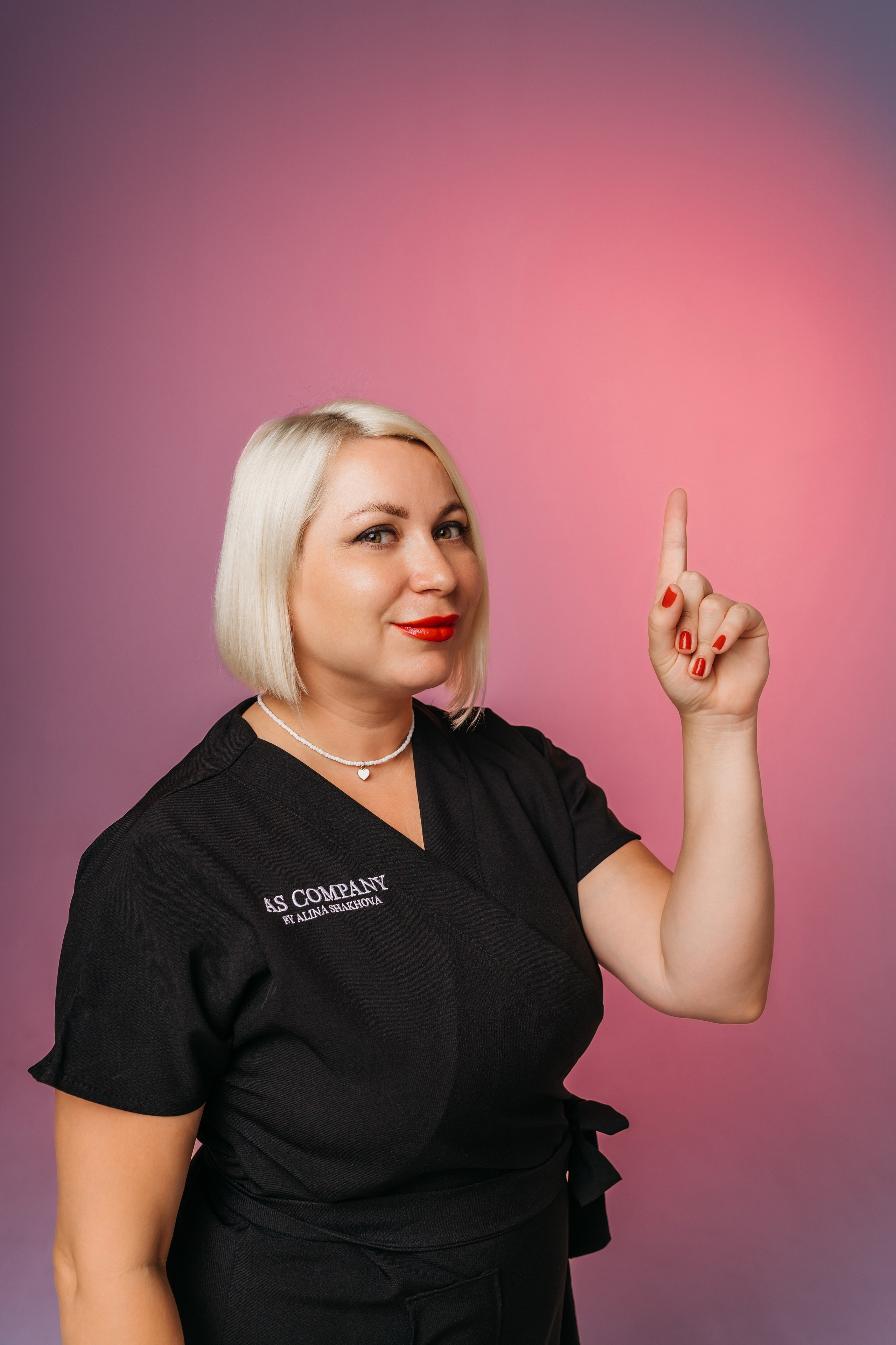 Светлана — мастер перманентного макияжа и ламинирования ресниц. Фотограф в Сочи. Свадебная видеосъемка Сочи