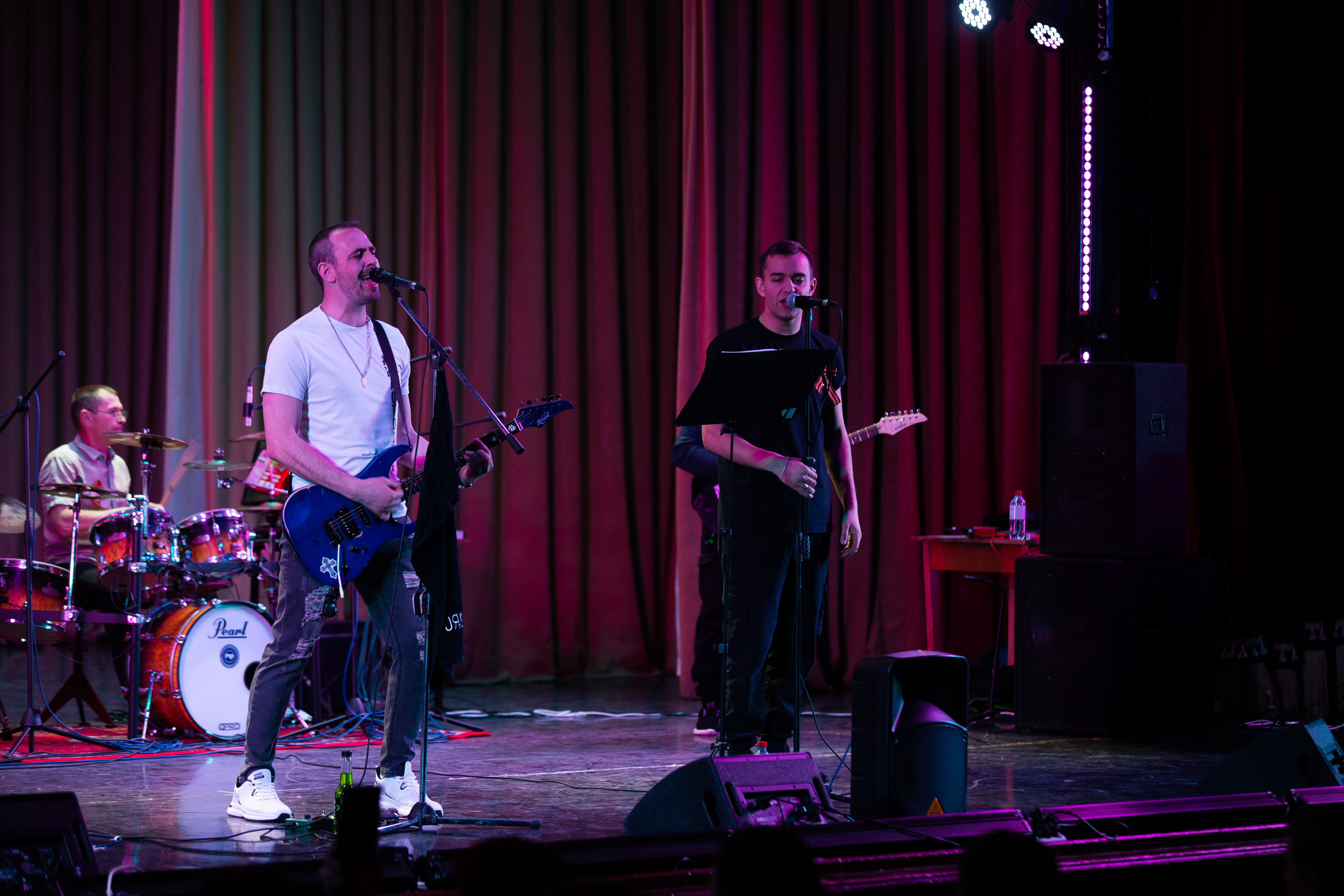 КОНЦЕРТ 9 МАЯ — " НАСТОЯЩЕЕ «,» ВРЕМЯ ". Профессиональный фотограф в Мценске и Орловской области