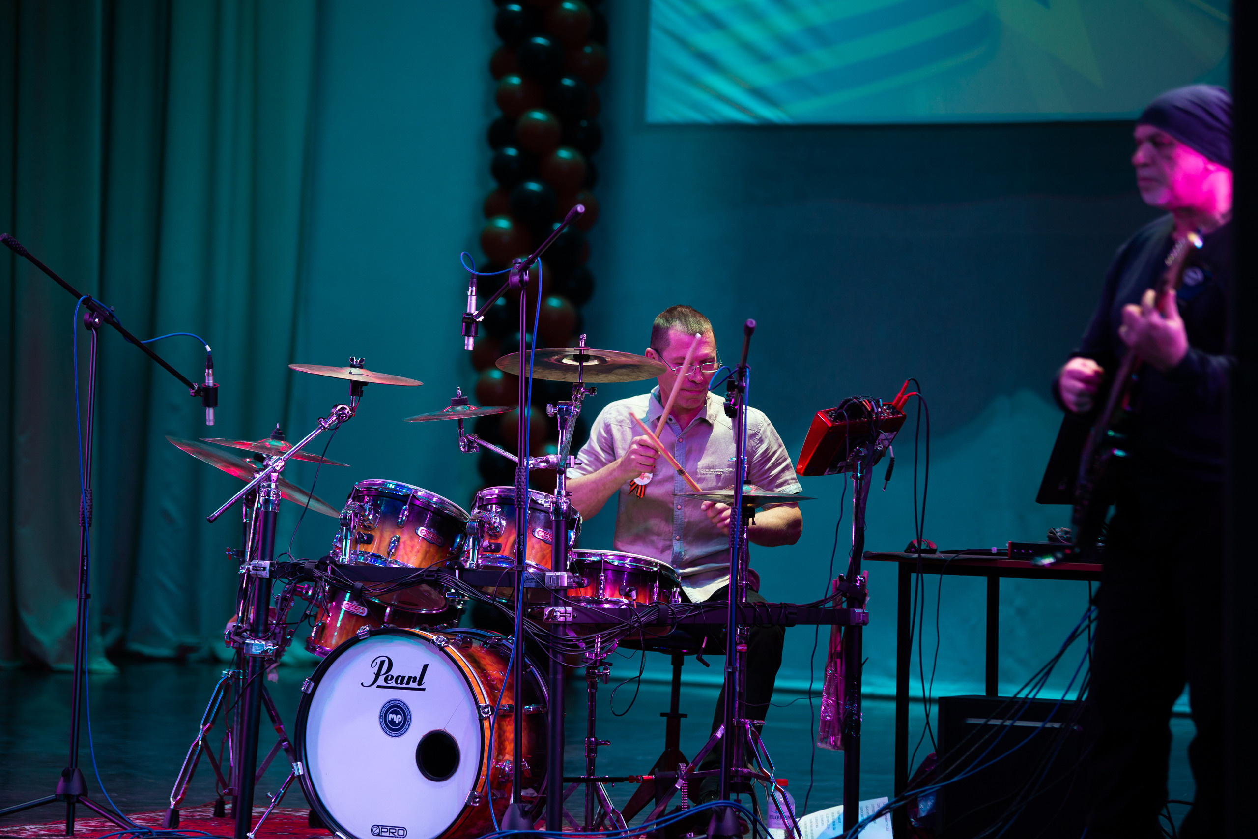 КОНЦЕРТ 9 МАЯ — " НАСТОЯЩЕЕ «,» ВРЕМЯ ". Профессиональный фотограф в Мценске и Орловской области