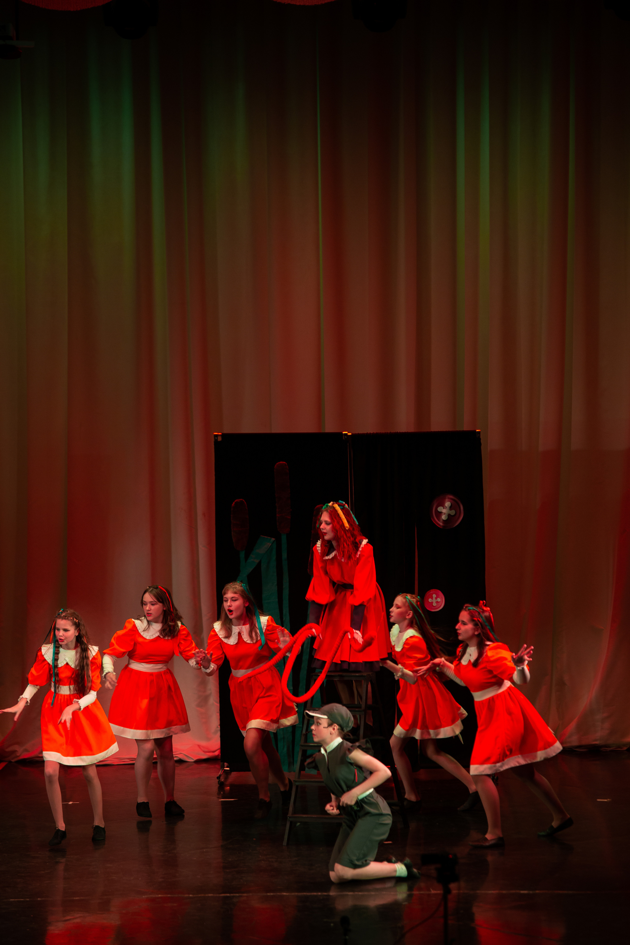 Театр-студия «ОК"ФАНТАЗИЯ» Премьера сказки „ДИКИЙ“. Профессиональный фотограф в Мценске и Орловской области