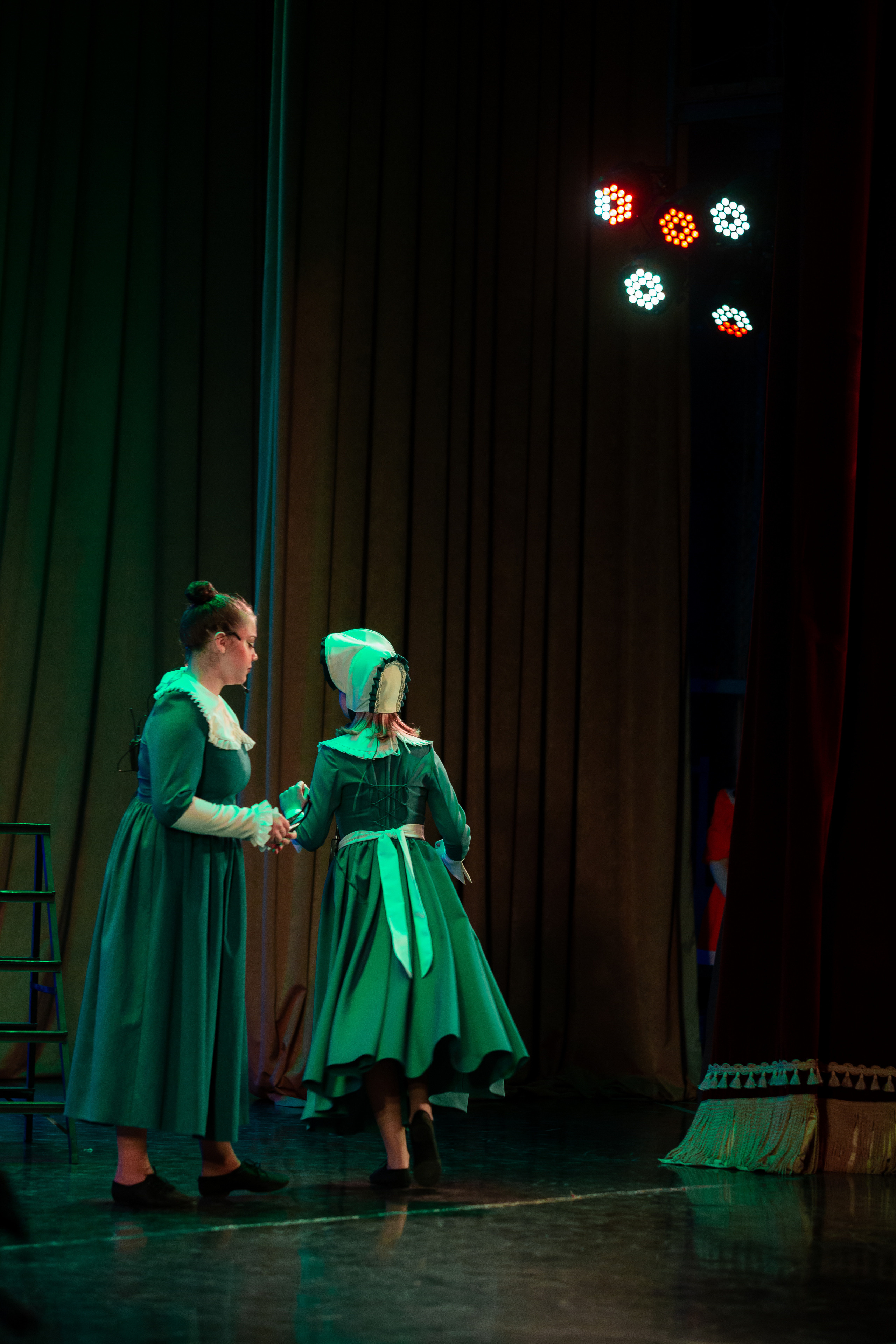 Театр-студия «ОК"ФАНТАЗИЯ» Премьера сказки „ДИКИЙ“. Профессиональный фотограф в Мценске и Орловской области