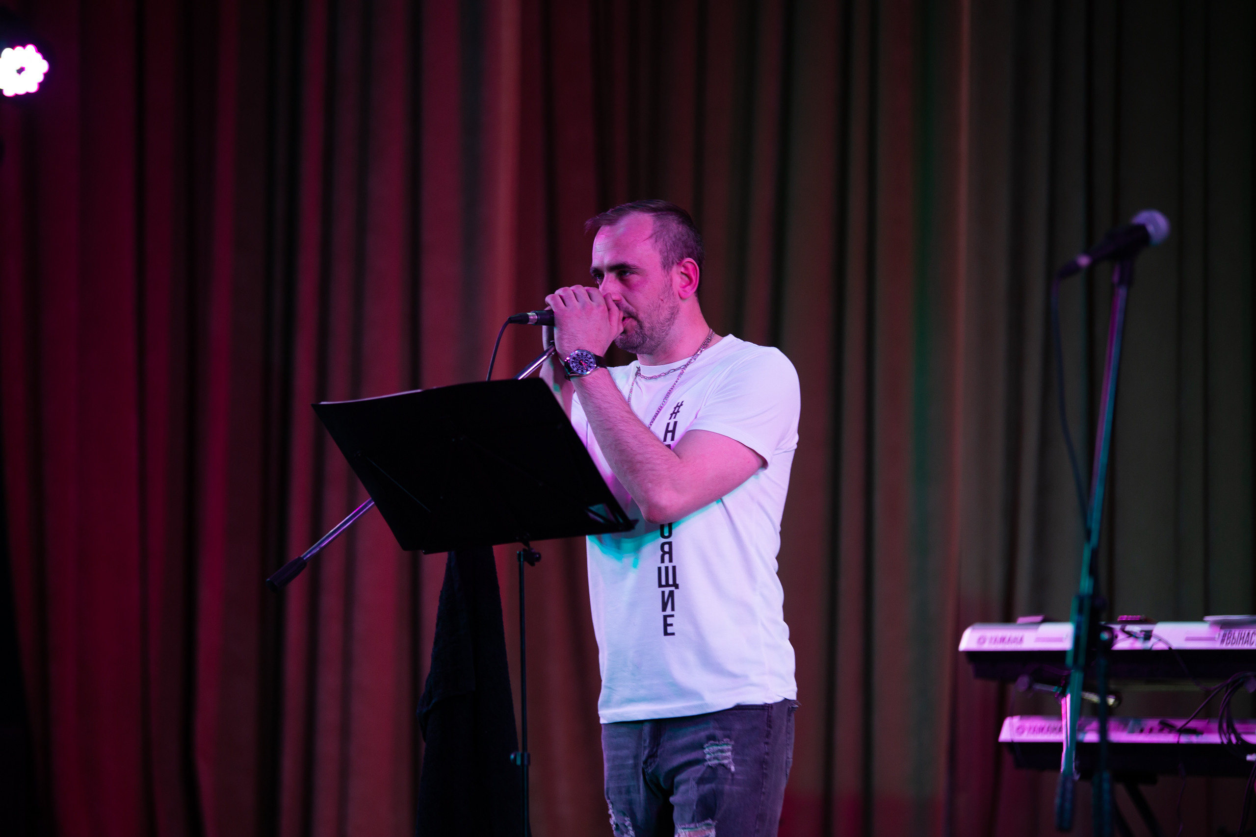 КОНЦЕРТ 9 МАЯ — " НАСТОЯЩЕЕ «,» ВРЕМЯ ". Профессиональный фотограф в Мценске и Орловской области