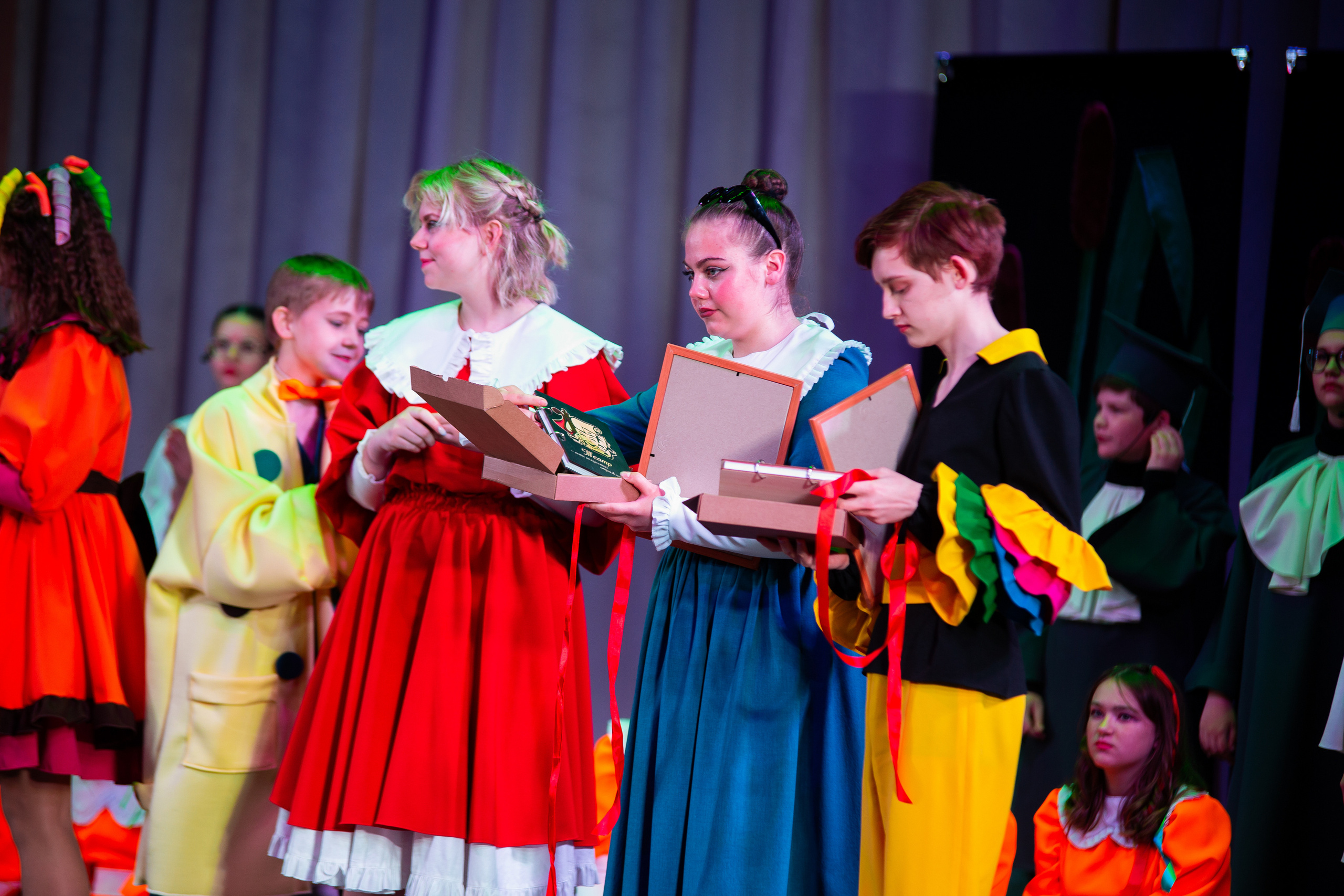 Театр-студия «ОК"ФАНТАЗИЯ» Премьера сказки „ДИКИЙ“. Профессиональный фотограф в Мценске и Орловской области