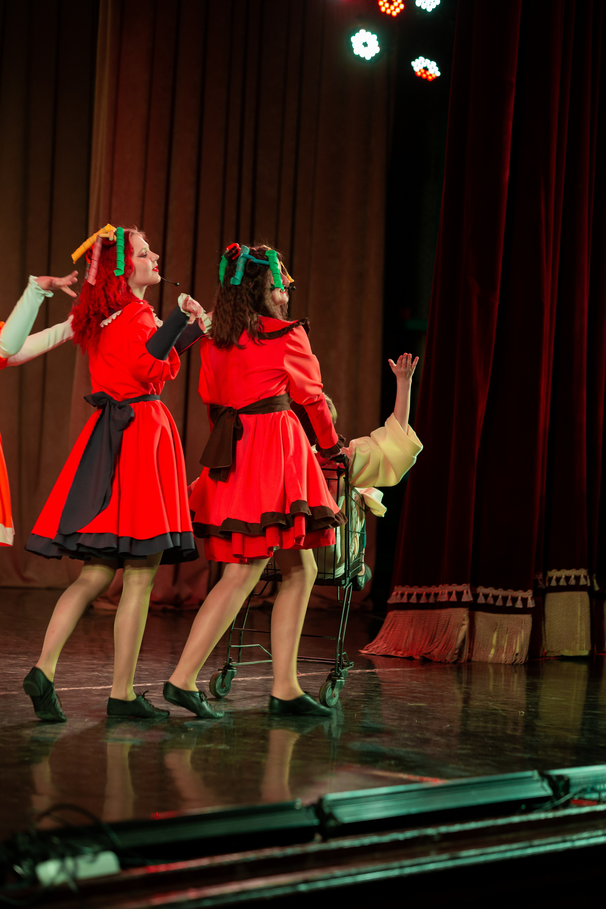 Театр-студия «ОК"ФАНТАЗИЯ» Премьера сказки „ДИКИЙ“. Профессиональный фотограф в Мценске и Орловской области