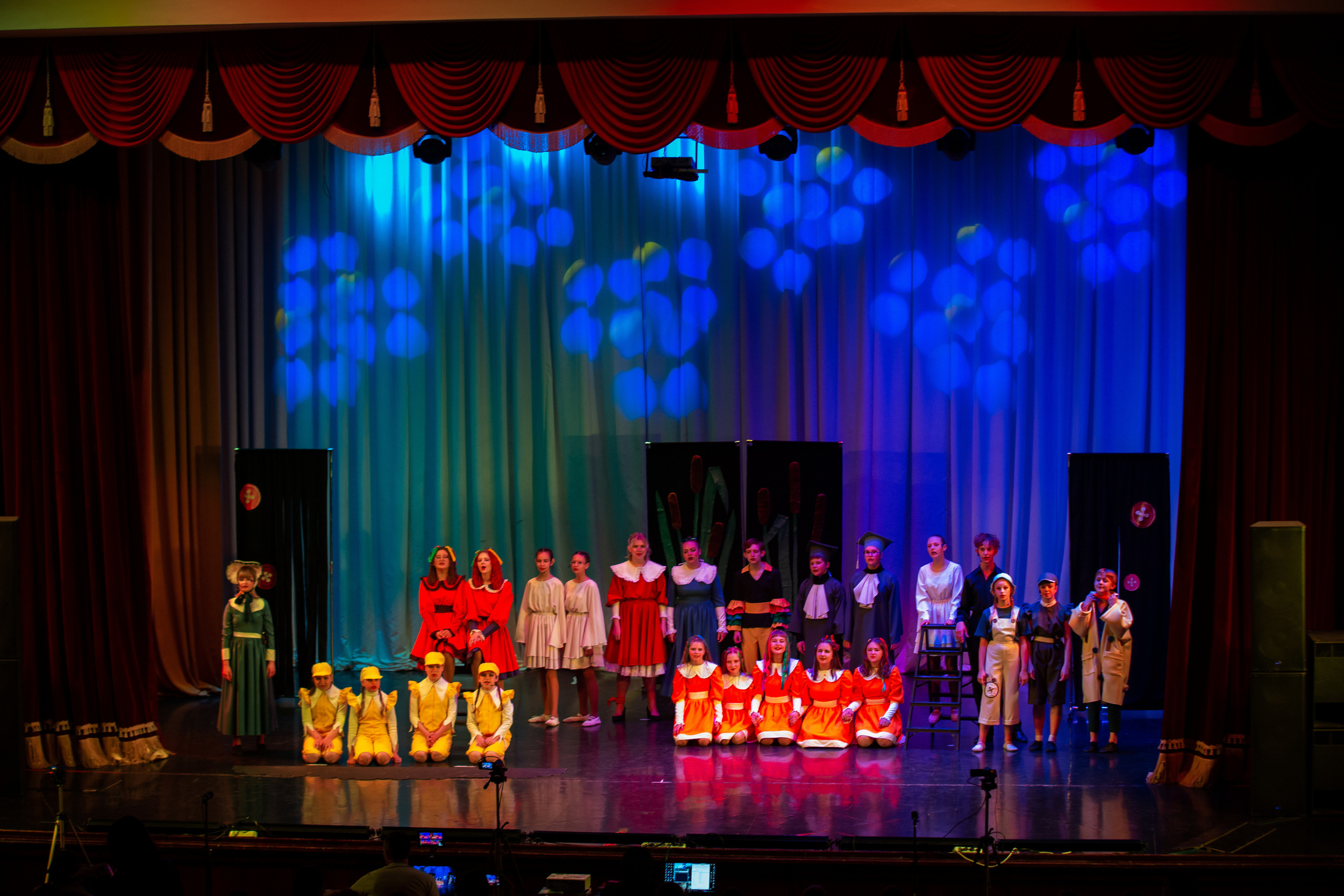 Театр-студия «ОК"ФАНТАЗИЯ» Премьера сказки „ДИКИЙ“. Профессиональный фотограф в Мценске и Орловской области