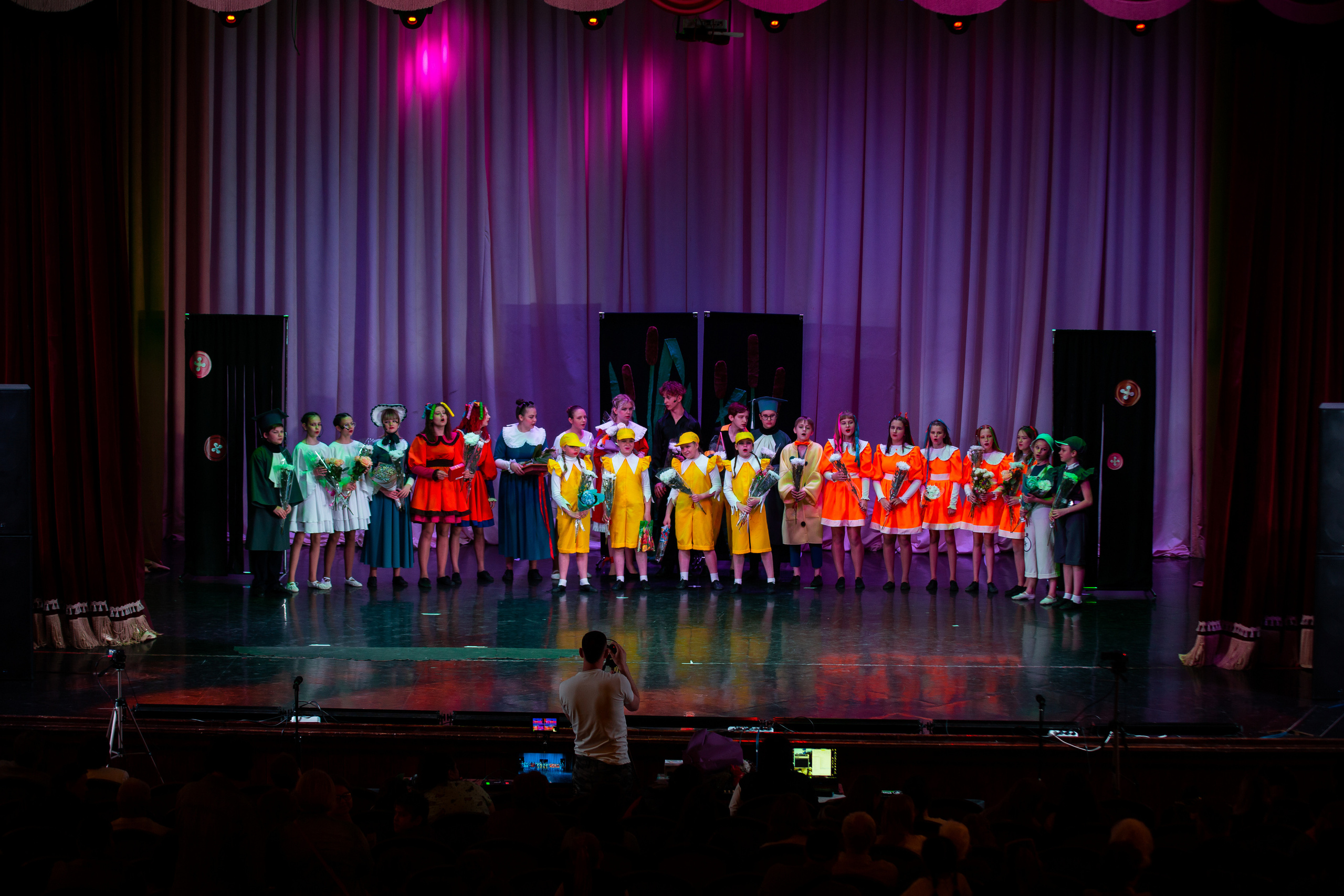 Театр-студия «ОК"ФАНТАЗИЯ» Премьера сказки „ДИКИЙ“. Профессиональный фотограф в Мценске и Орловской области