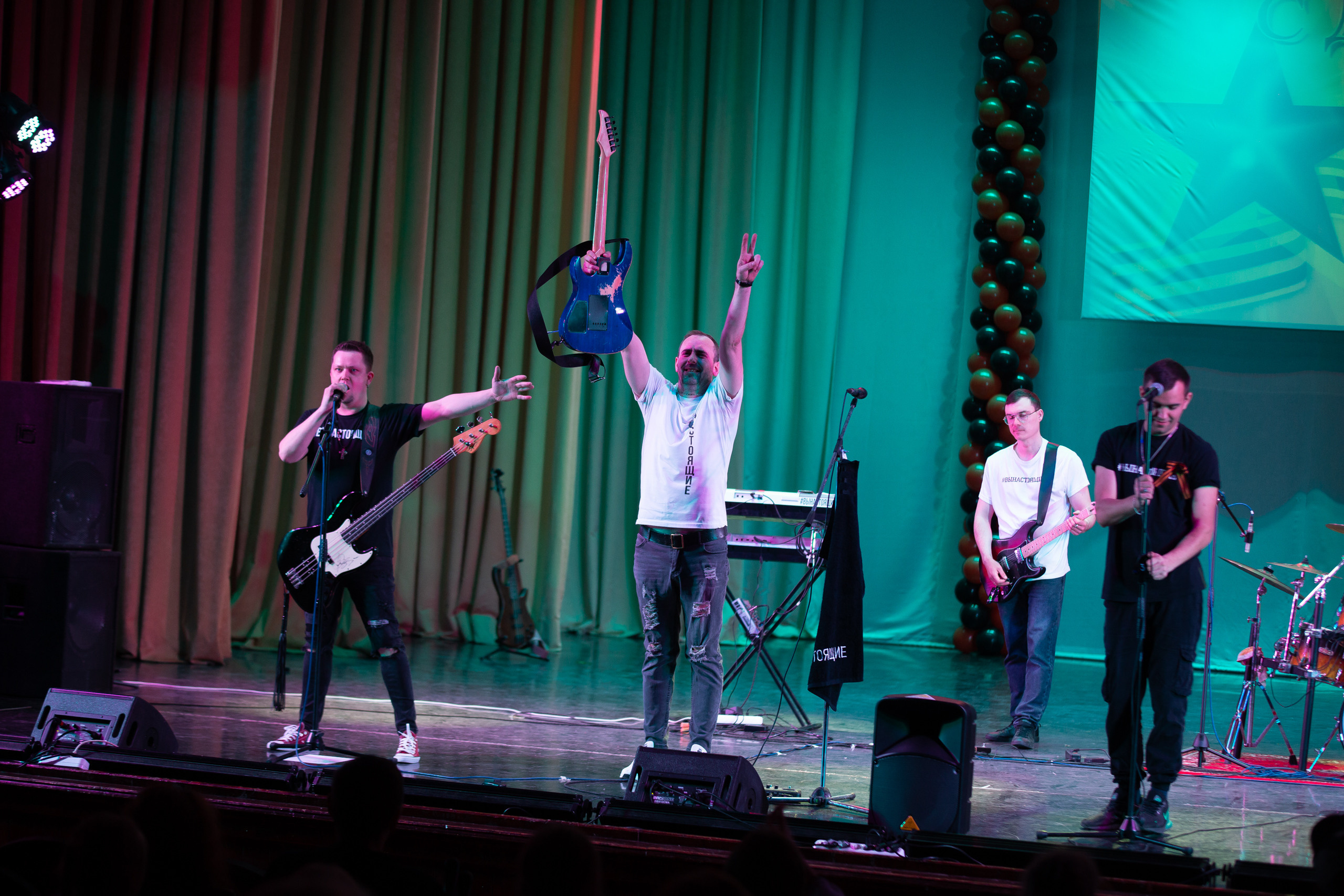 КОНЦЕРТ 9 МАЯ — " НАСТОЯЩЕЕ «,» ВРЕМЯ ". Профессиональный фотограф в Мценске и Орловской области