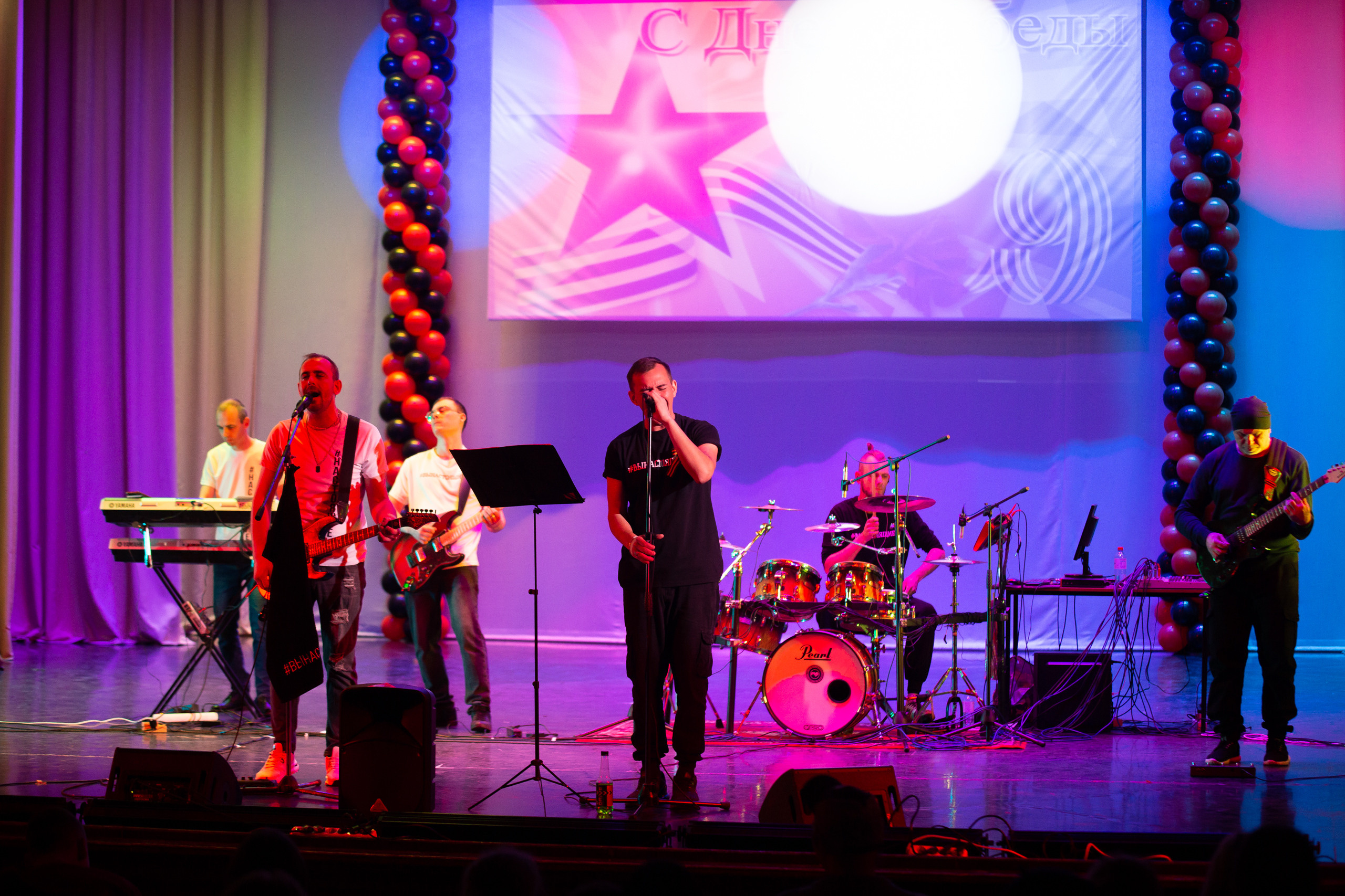 КОНЦЕРТ 9 МАЯ — " НАСТОЯЩЕЕ «,» ВРЕМЯ ". Профессиональный фотограф в Мценске и Орловской области