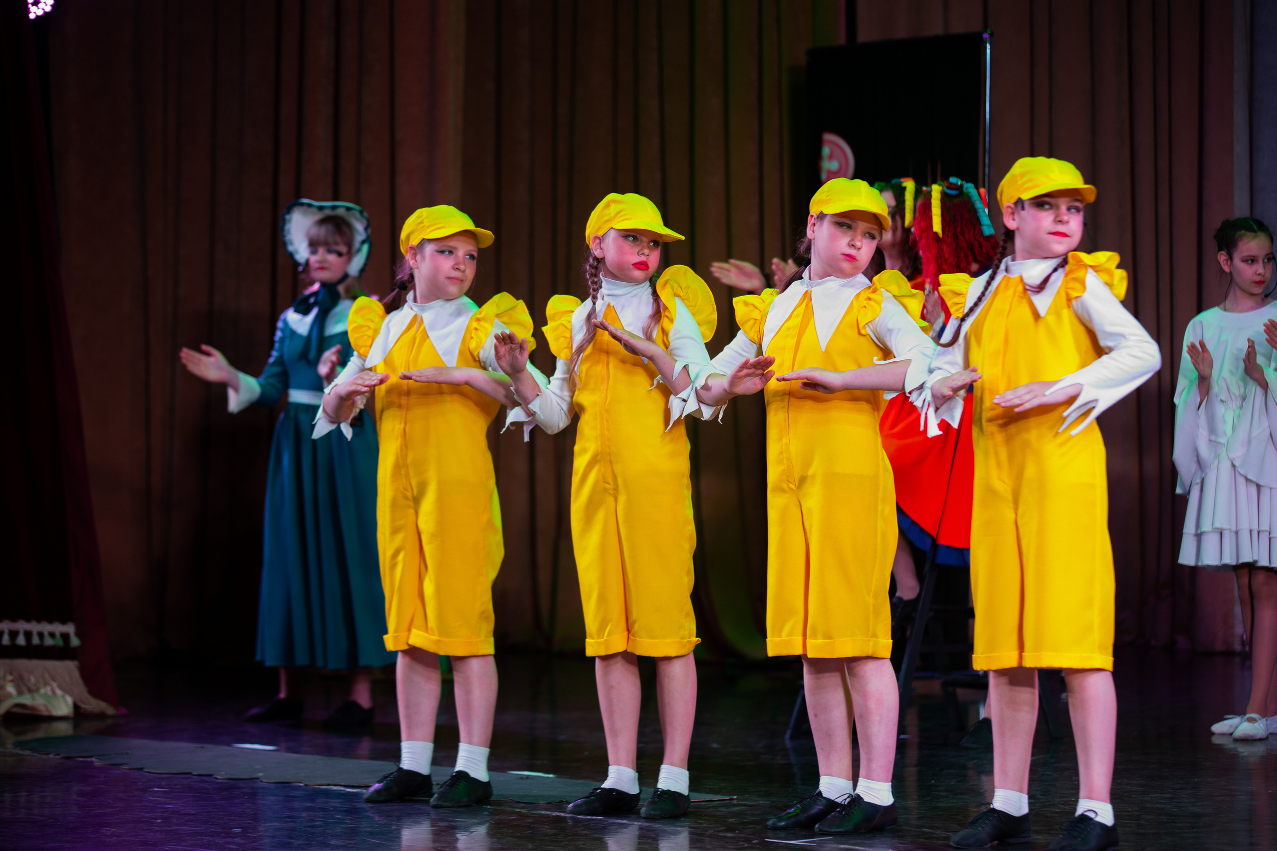 Театр-студия «ОК"ФАНТАЗИЯ» Премьера сказки „ДИКИЙ“. Профессиональный фотограф в Мценске и Орловской области