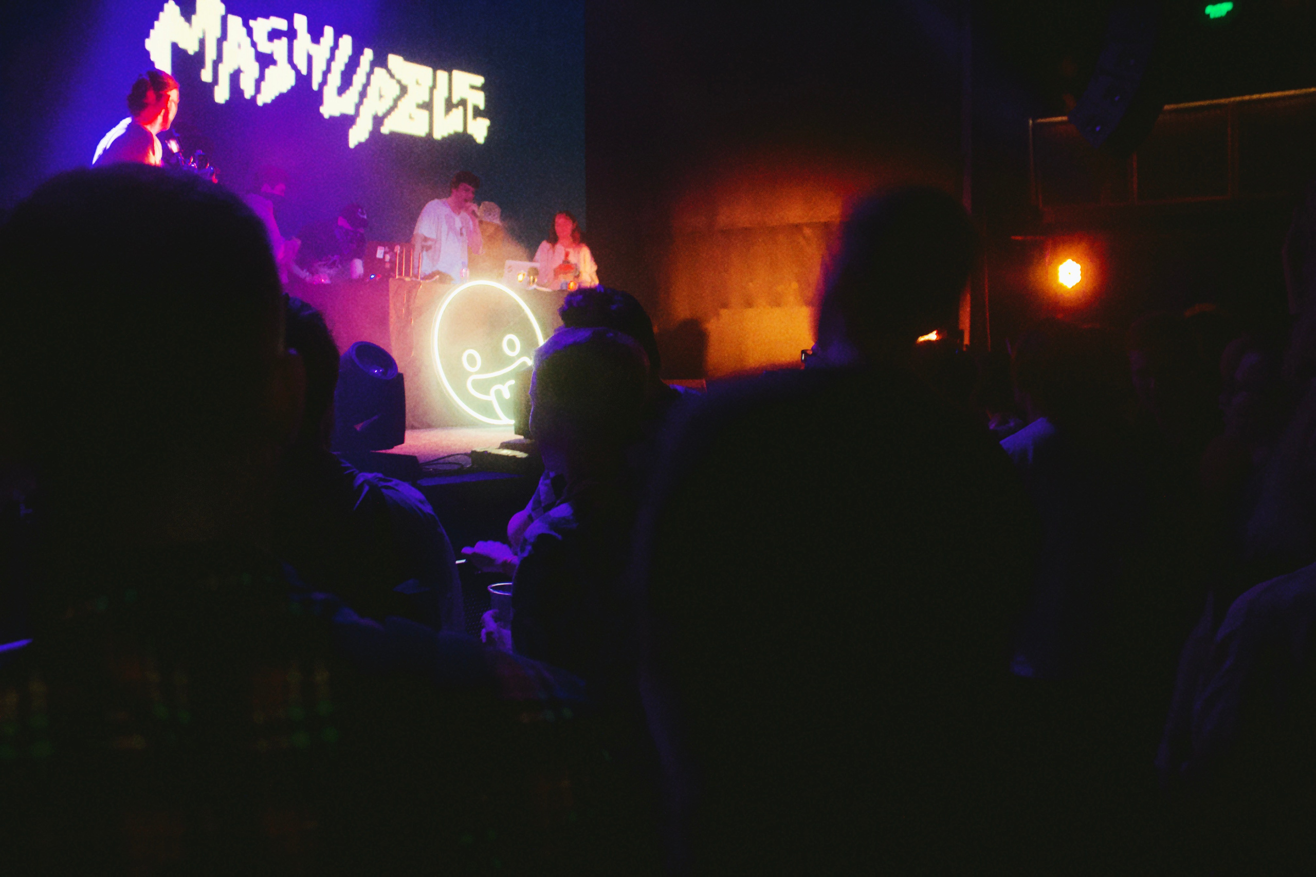 Фестиваль MASHUPBLE4. Концертный и портретный фотограф в Москве Соня Спросонья