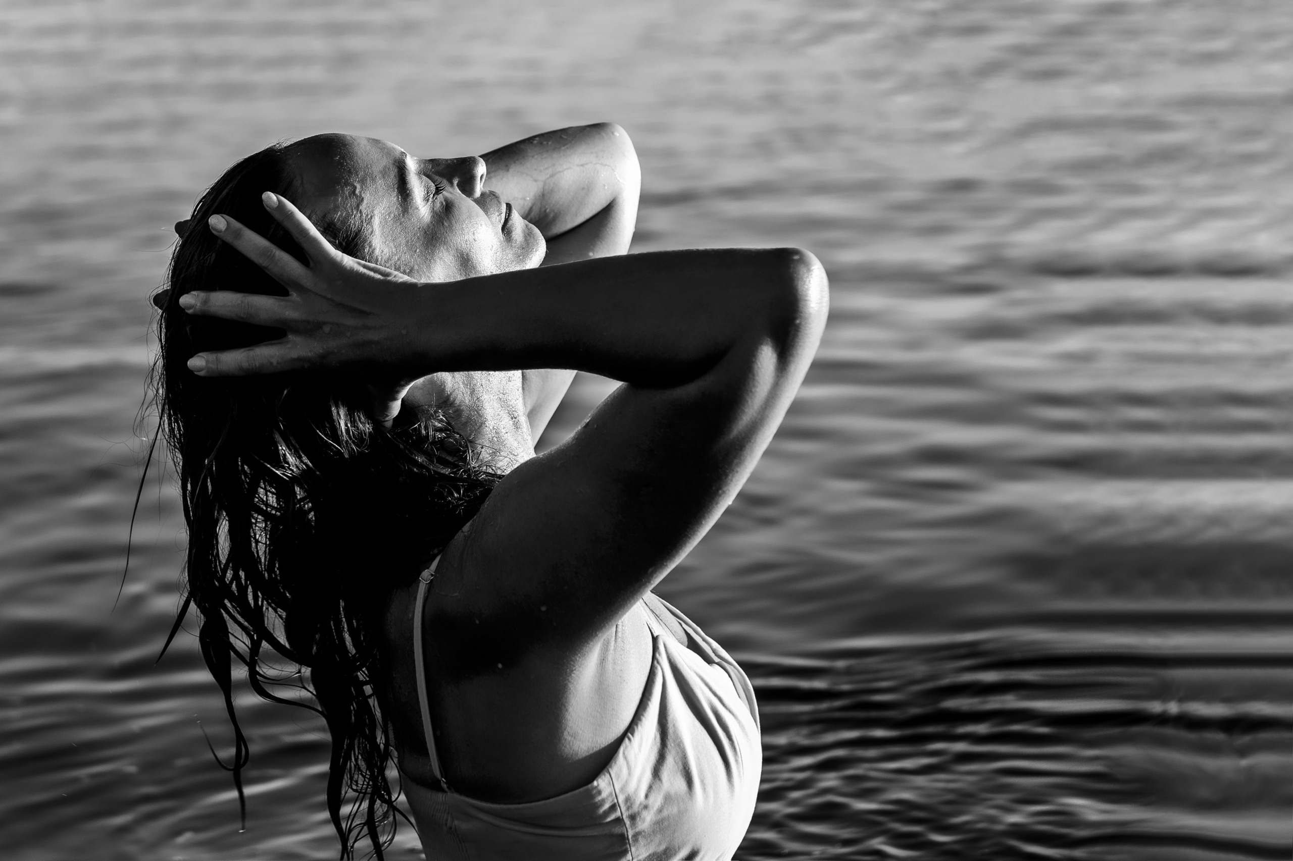 Ярослава. Спасибо за проявленный интерес к моему творчеству! Меня зовут Россохат