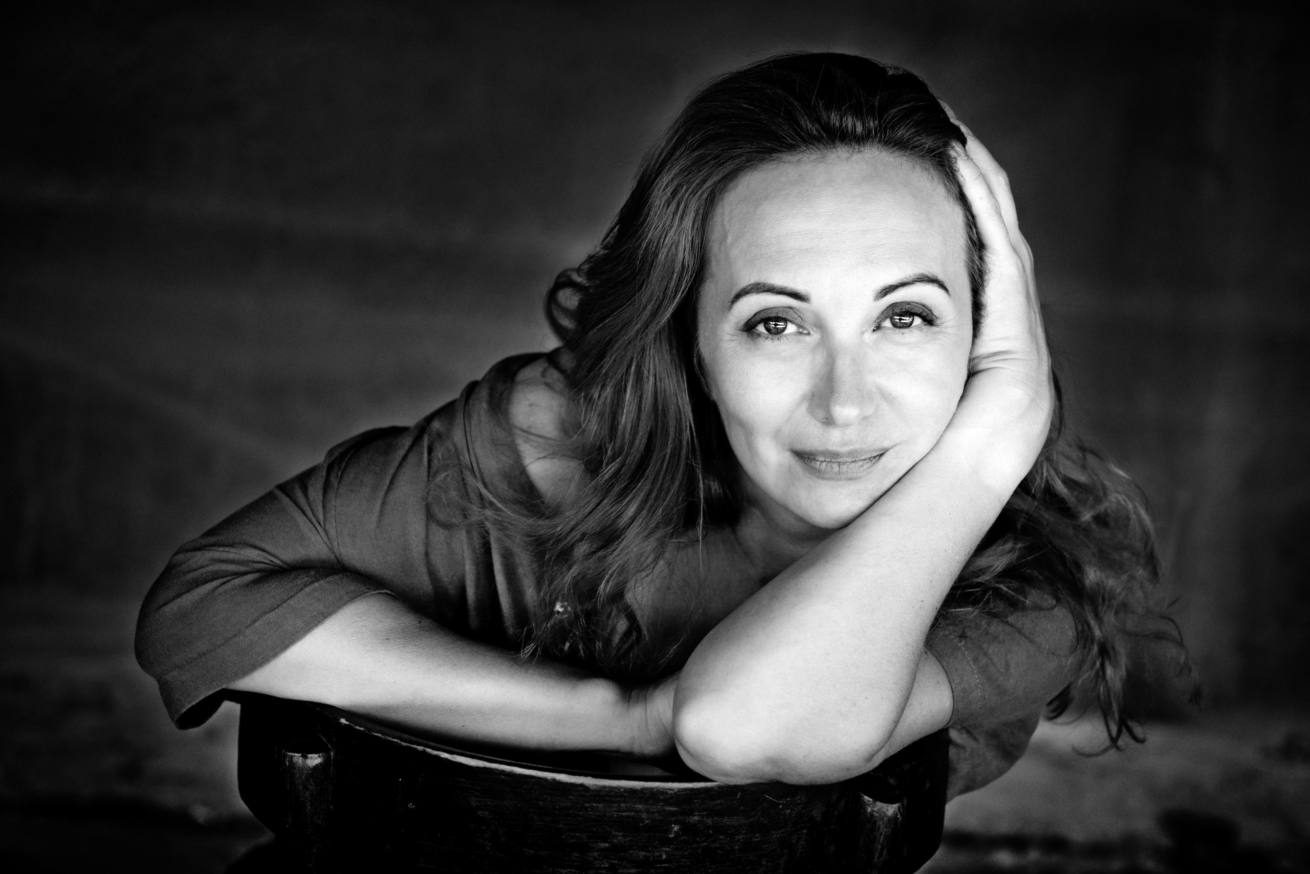 Ярослава. Спасибо за проявленный интерес к моему творчеству! Меня зовут Россохат