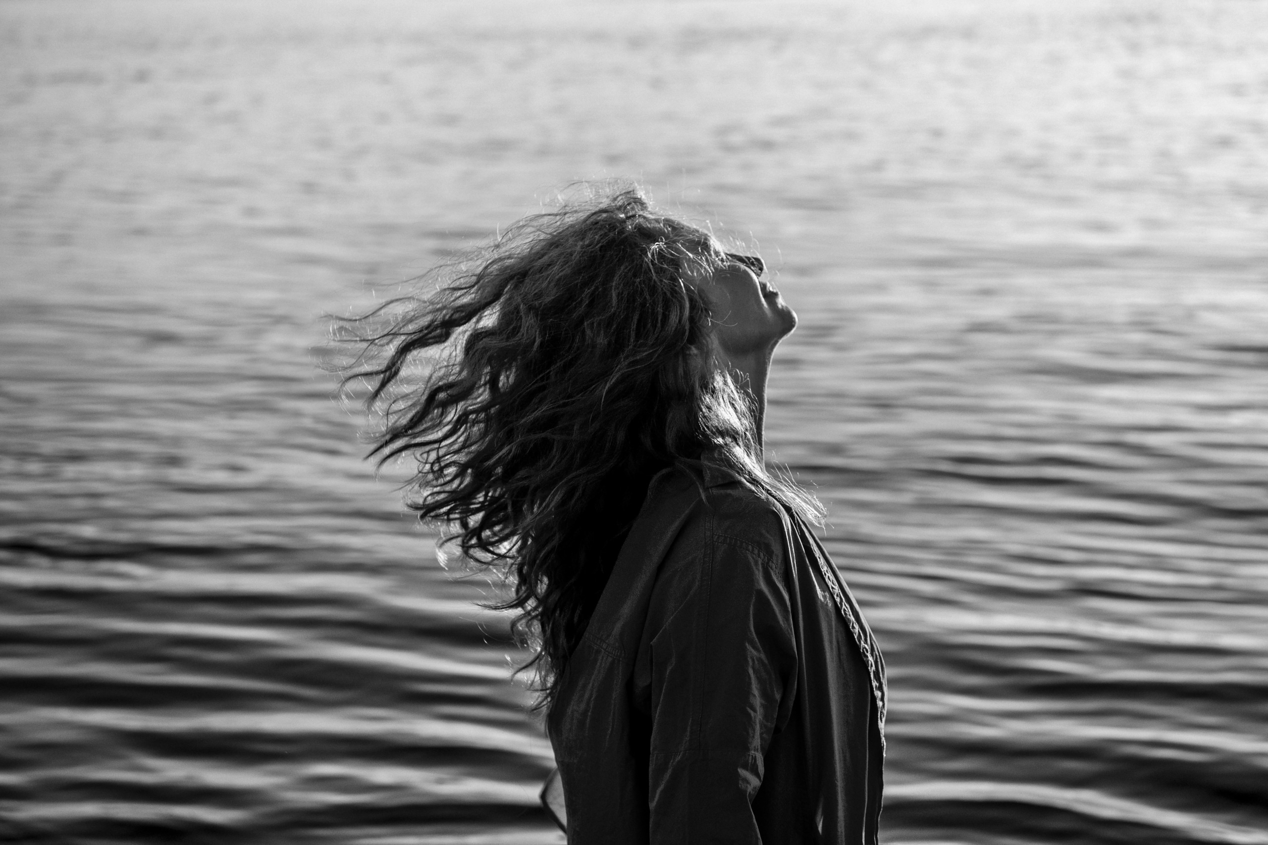 Ярослава. Спасибо за проявленный интерес к моему творчеству! Меня зовут Россохат