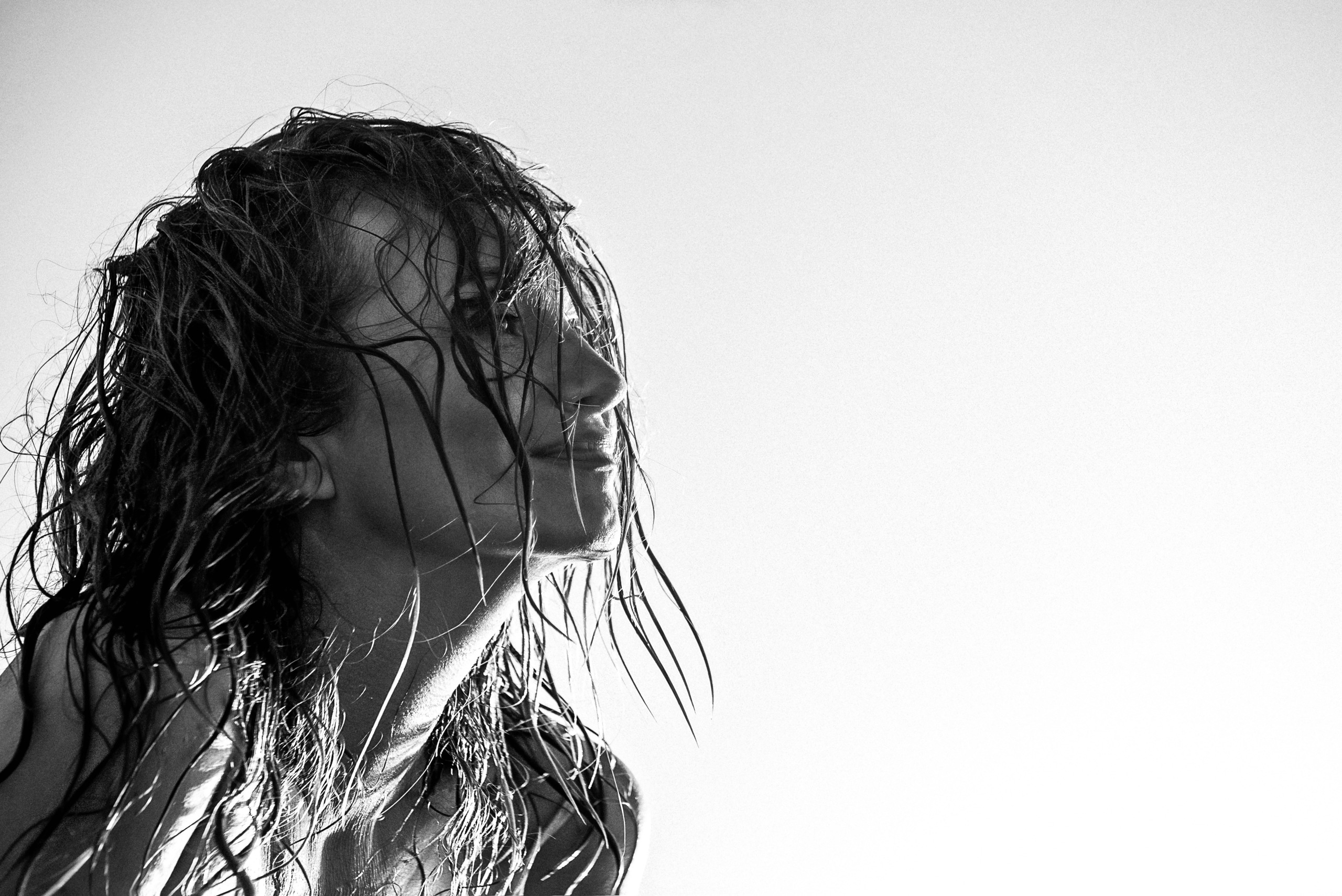 Ярослава. Спасибо за проявленный интерес к моему творчеству! Меня зовут Россохат