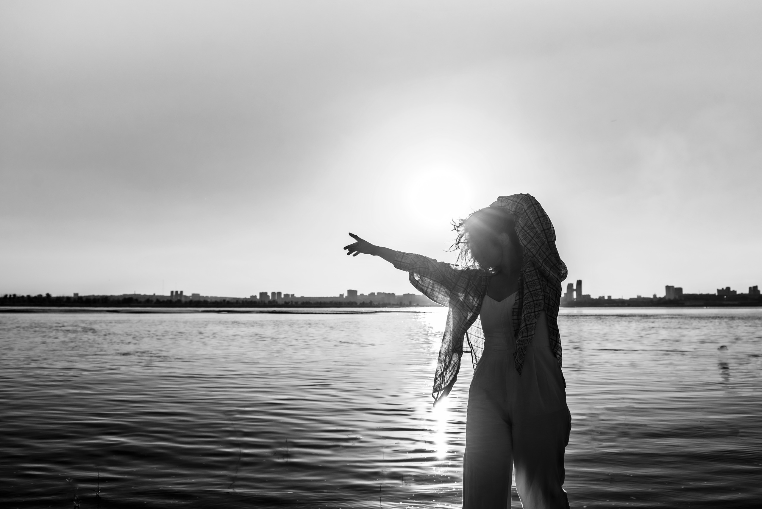 Ярослава. Спасибо за проявленный интерес к моему творчеству! Меня зовут Россохат