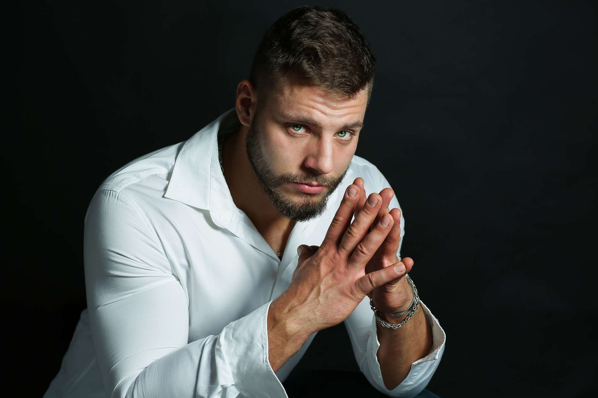 Мужской портрет. Фотограф Минск Юлия Войнич