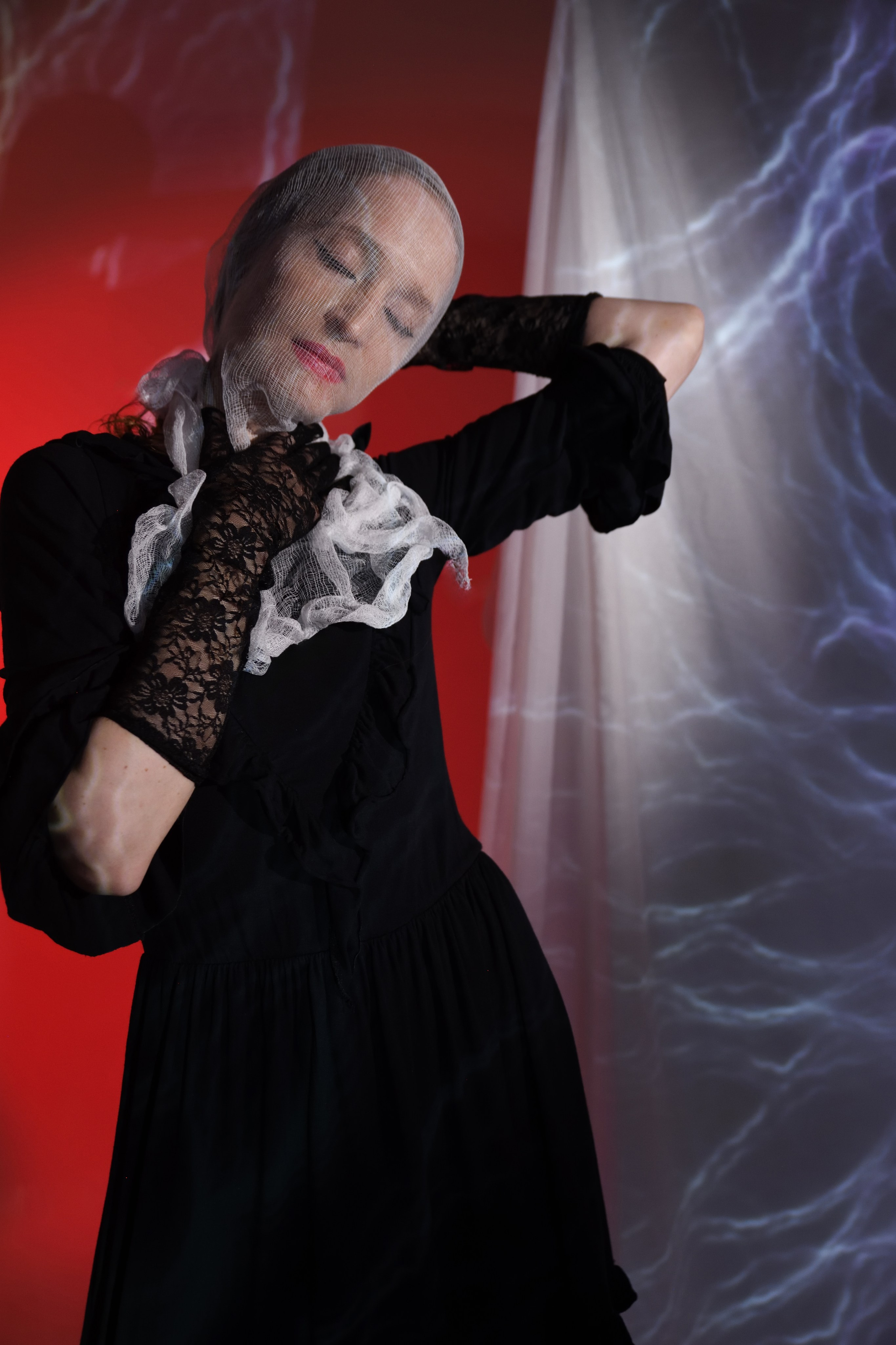 SEANCE. Yulia Yurchevskaya | Art Director & Visual Visionary