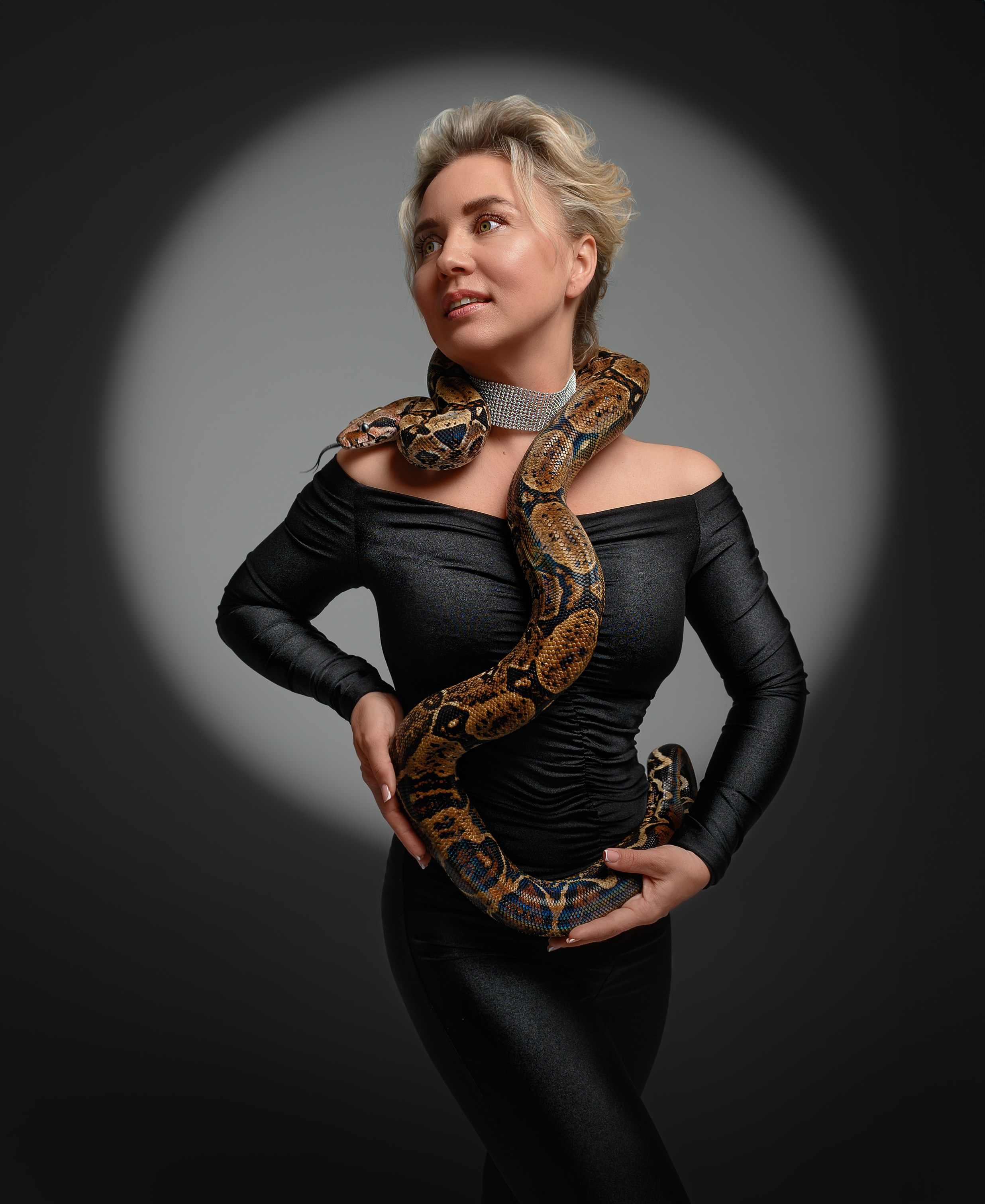 СЬЕМКА СО ЗМЕЕЙ. Семейный фотограф Екатеринбург Лора Мур