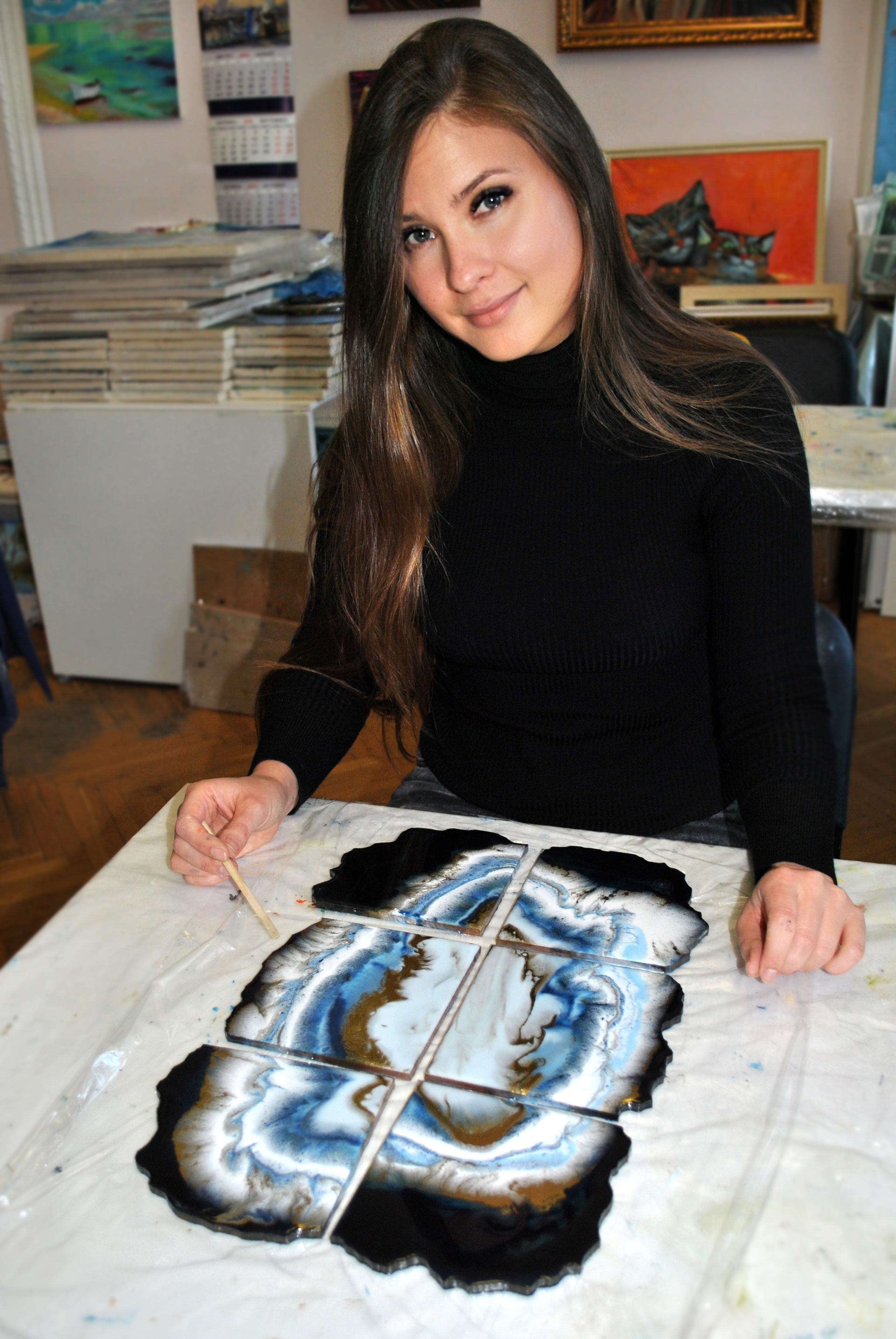 Смола. Картины и портреты на заказ по фотографии. Художник Софья Рехлинг