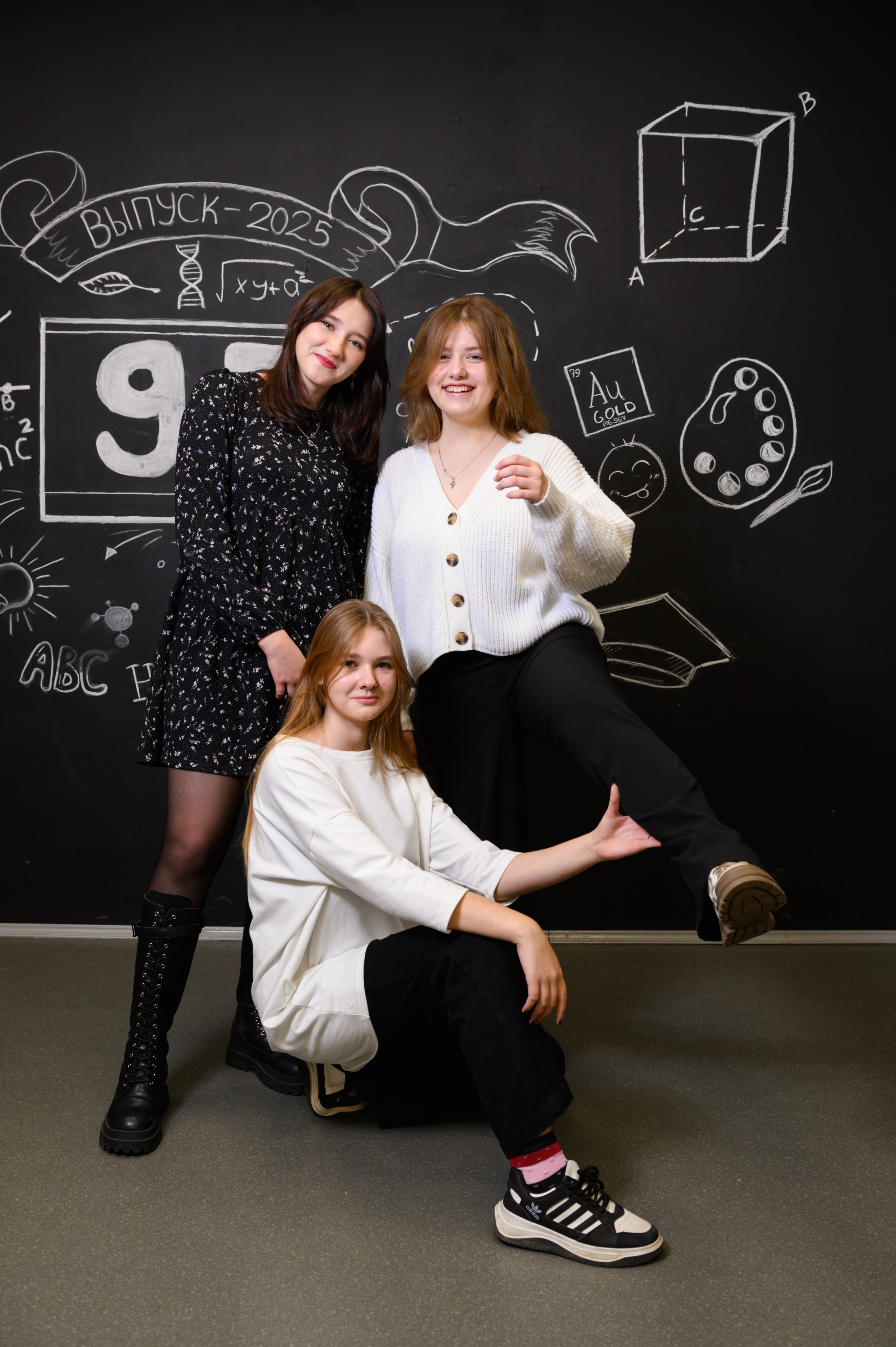 Фотосъемка на альбомы 9-11 классы. Выпускные альбомы Искитим Бердск Новосибирск