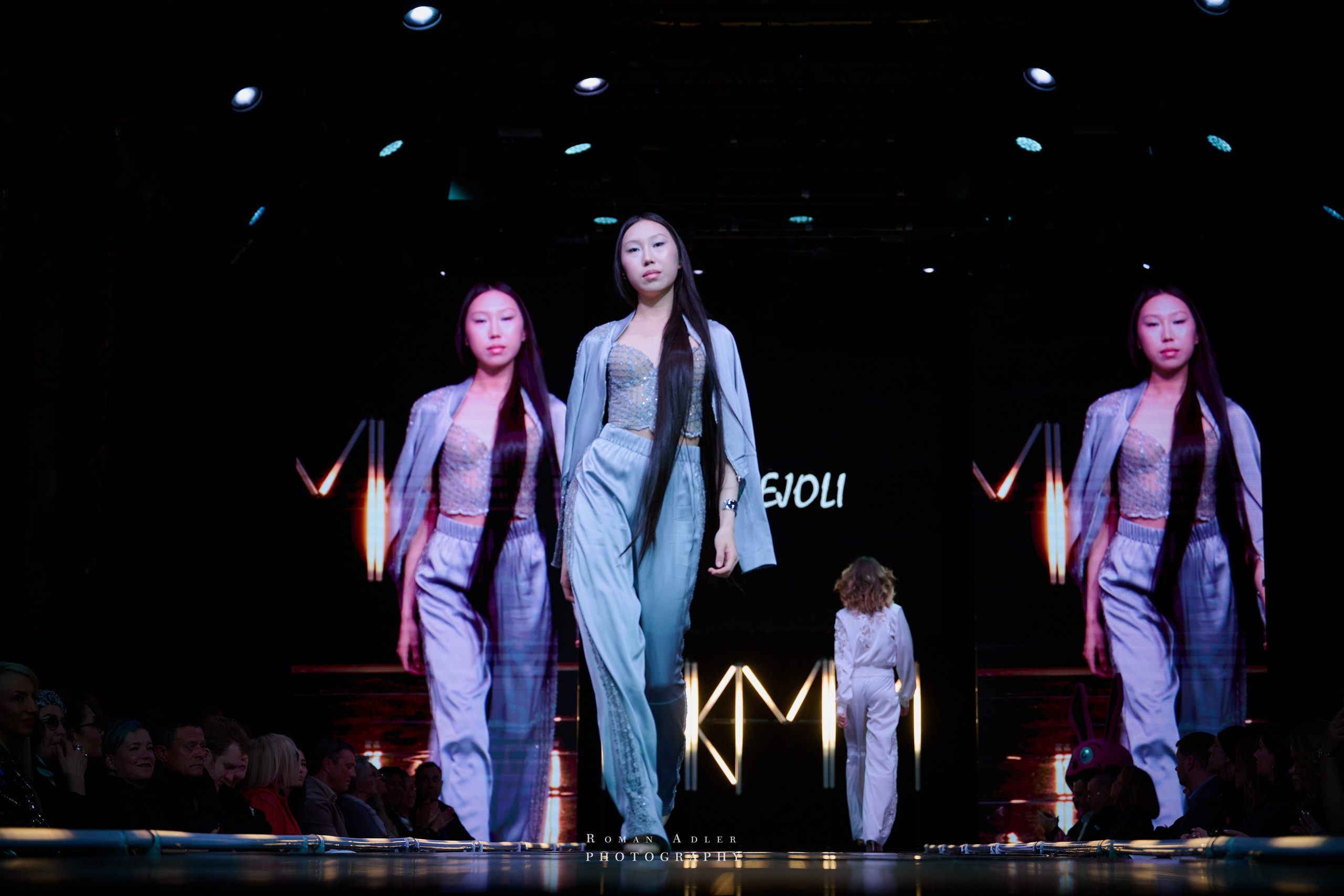 МКММ весна 2025. Фотограф Роман Адлер