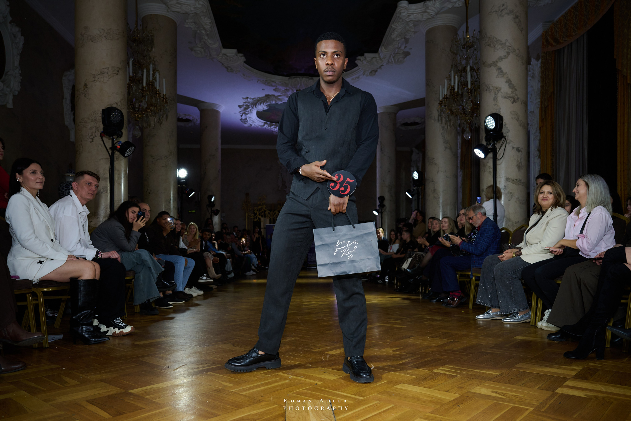 Битва моделей. MG Agency. Фотограф Роман Адлер