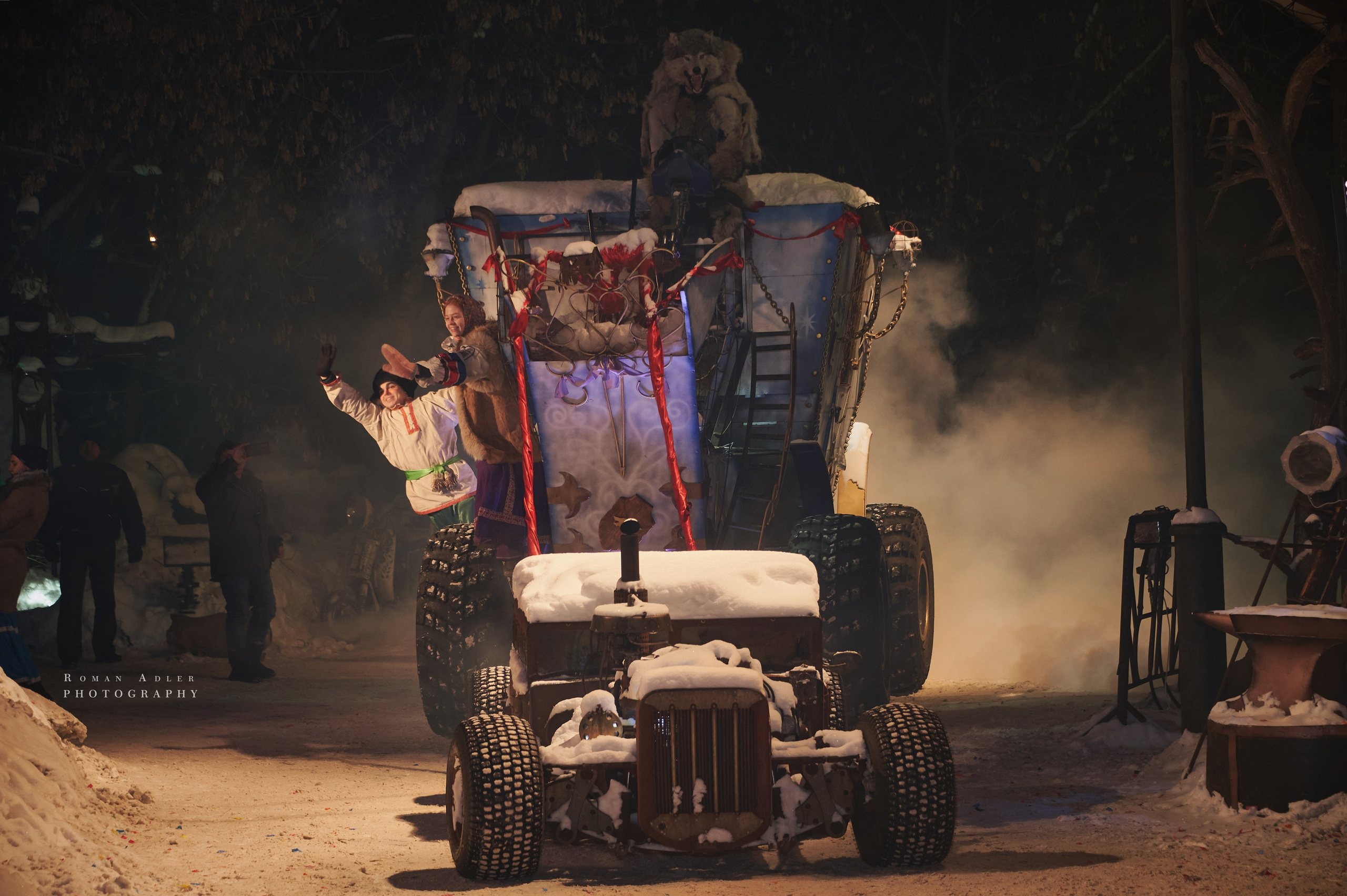 Новогодняя сказка от Ночных волков. Фотограф Роман Адлер