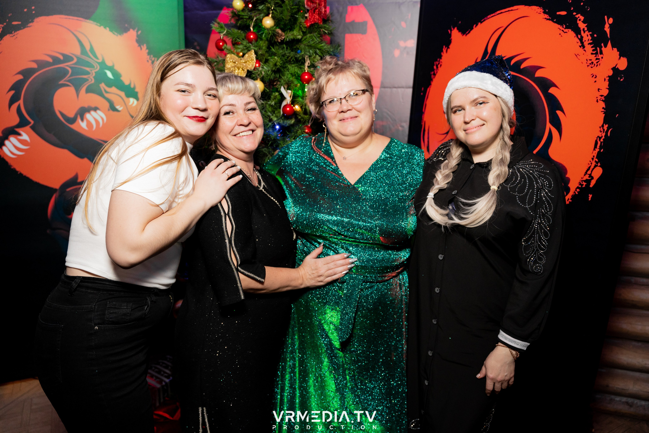 Новогодний вечер «У Петровича»