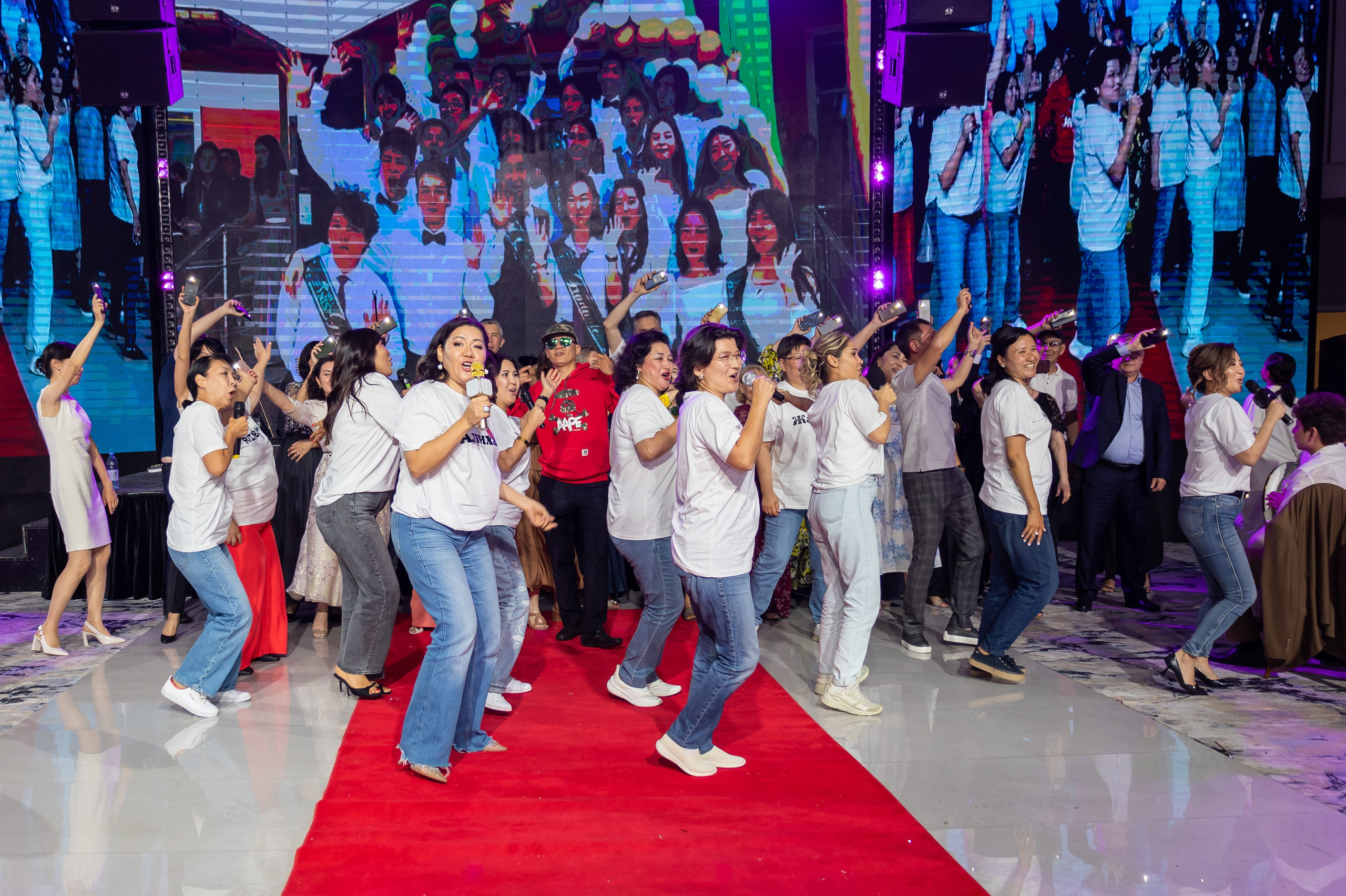 Выпускной вечер | Встреча рассвета. Фото и видеосъемка в Алматы