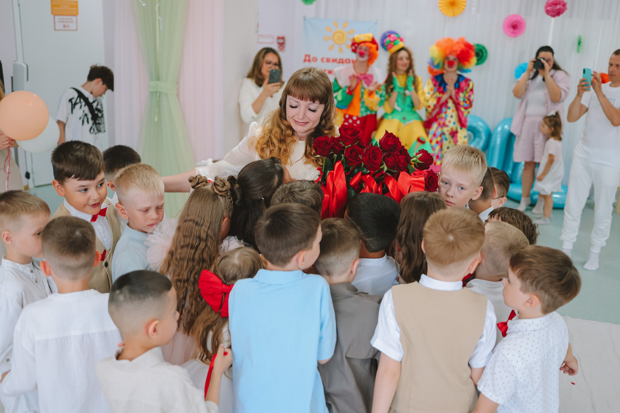 Выпускной репортаж. Семейный фотограф Тюмень, фотограф на роды Салмина Мария