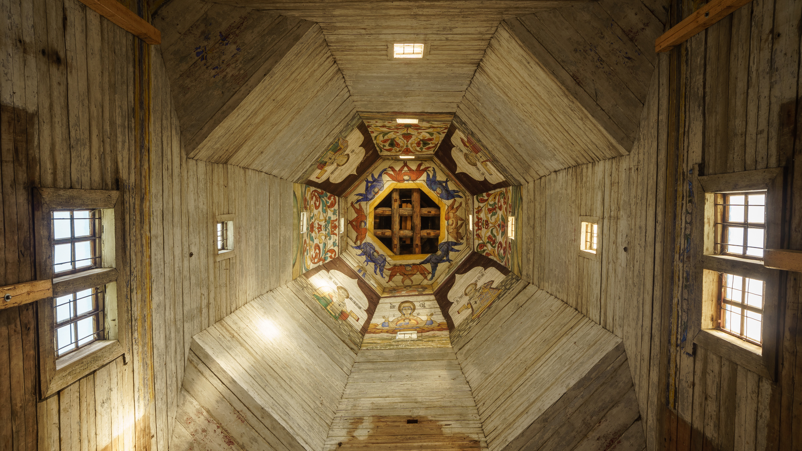 Деревянная церковь Тихвинской иконы Божией Матери