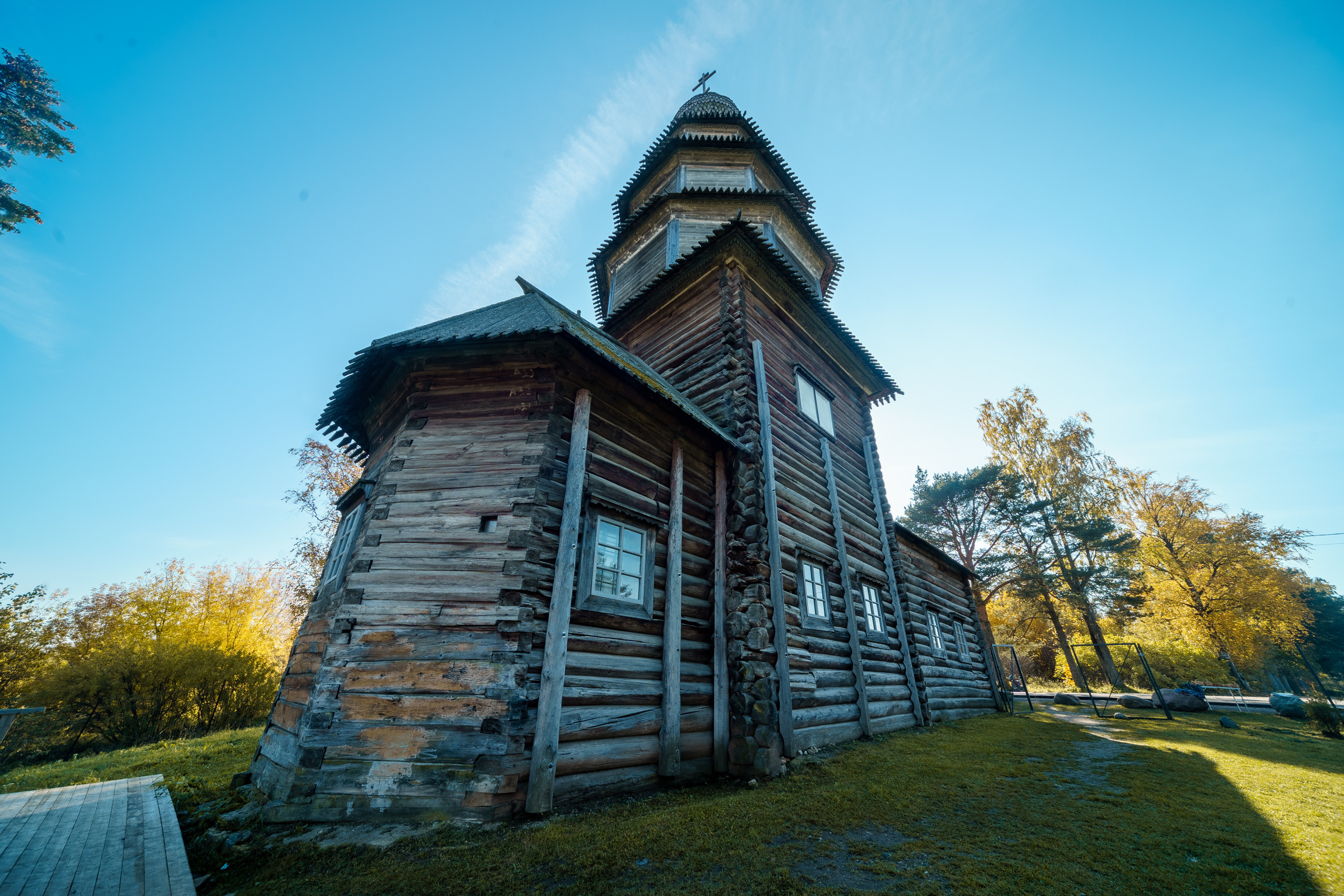 Деревянная церковь Тихвинской иконы Божией Матери