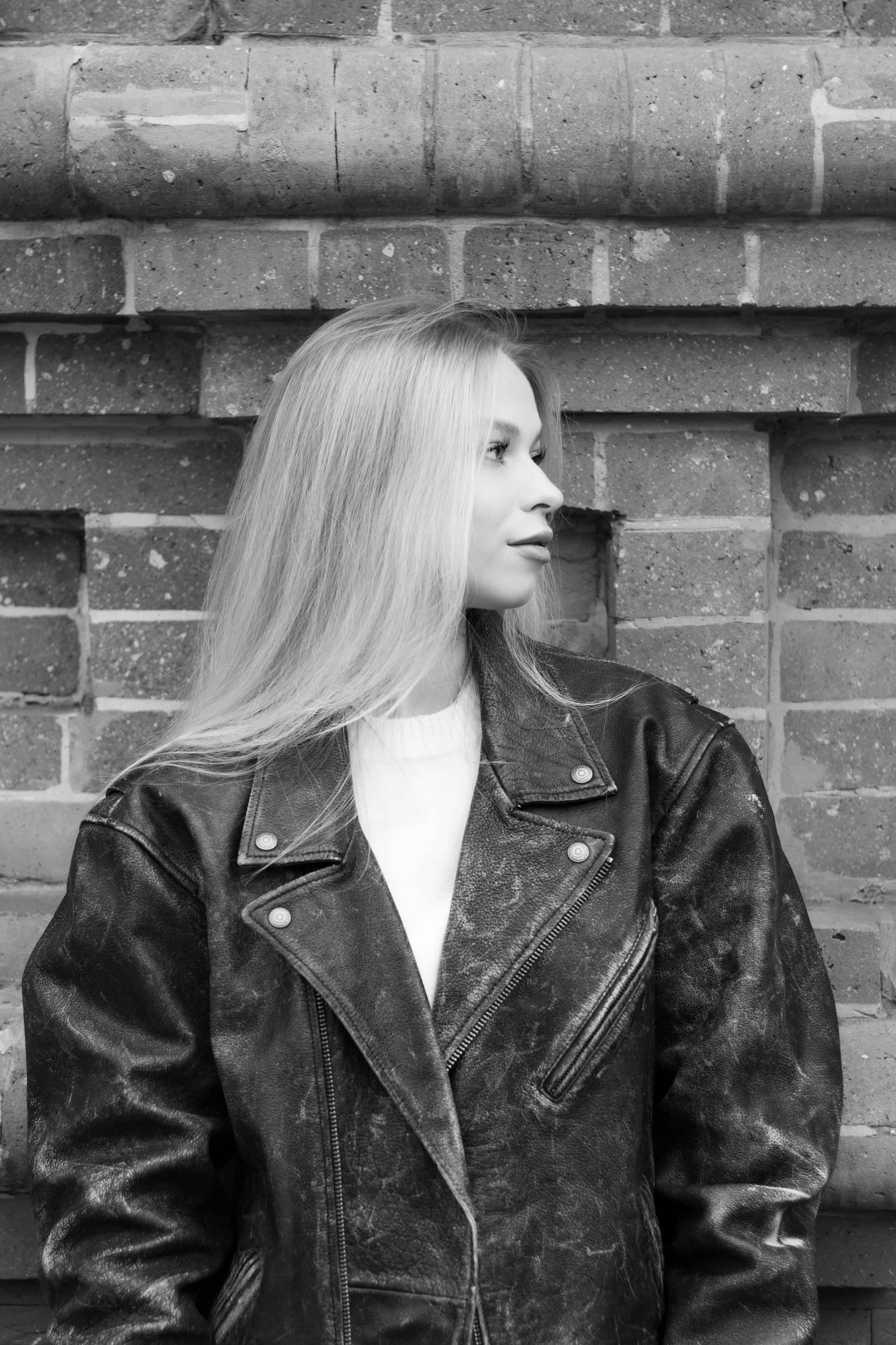 Портрет в городской среде. Фотограф в Краснодаре Кристина Филиппова