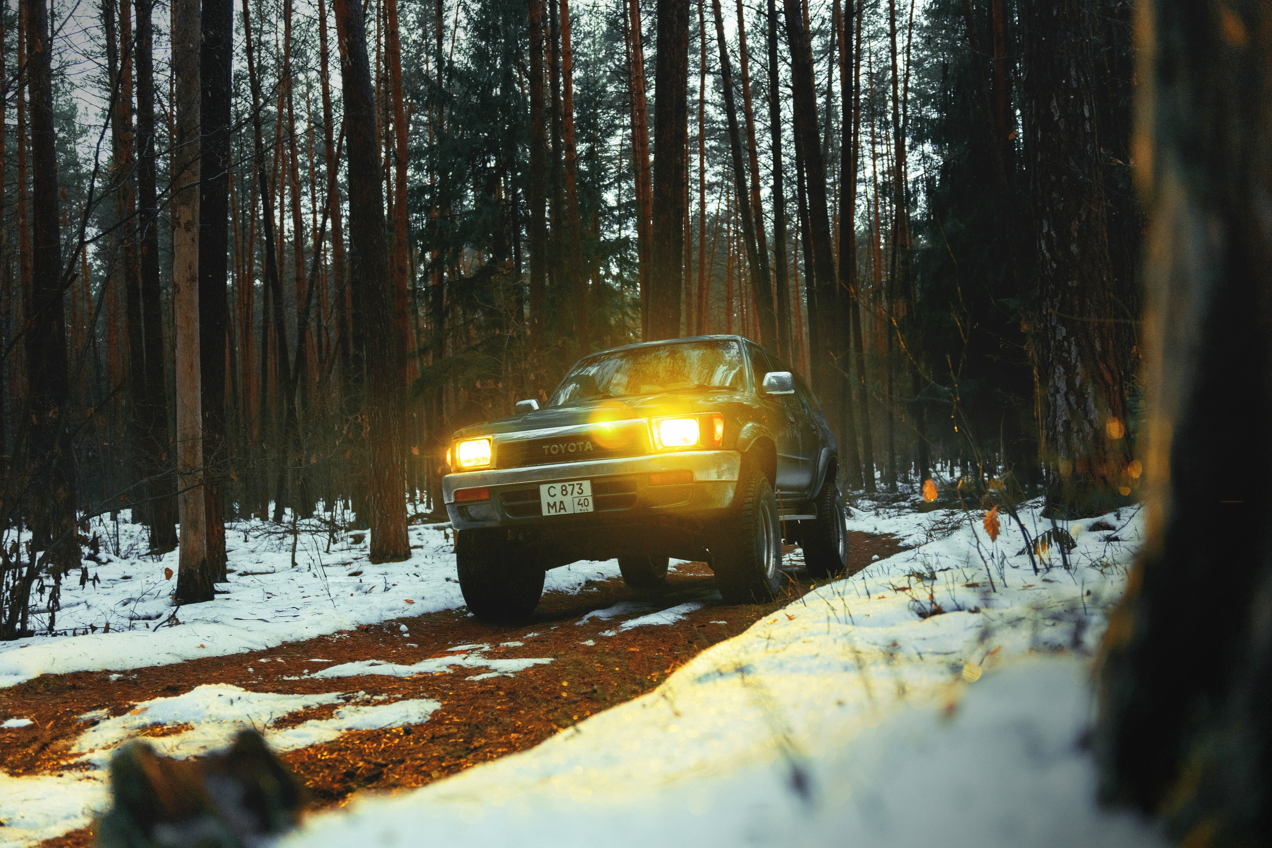 Фотографии TOYOTA HILUX SURF 1992