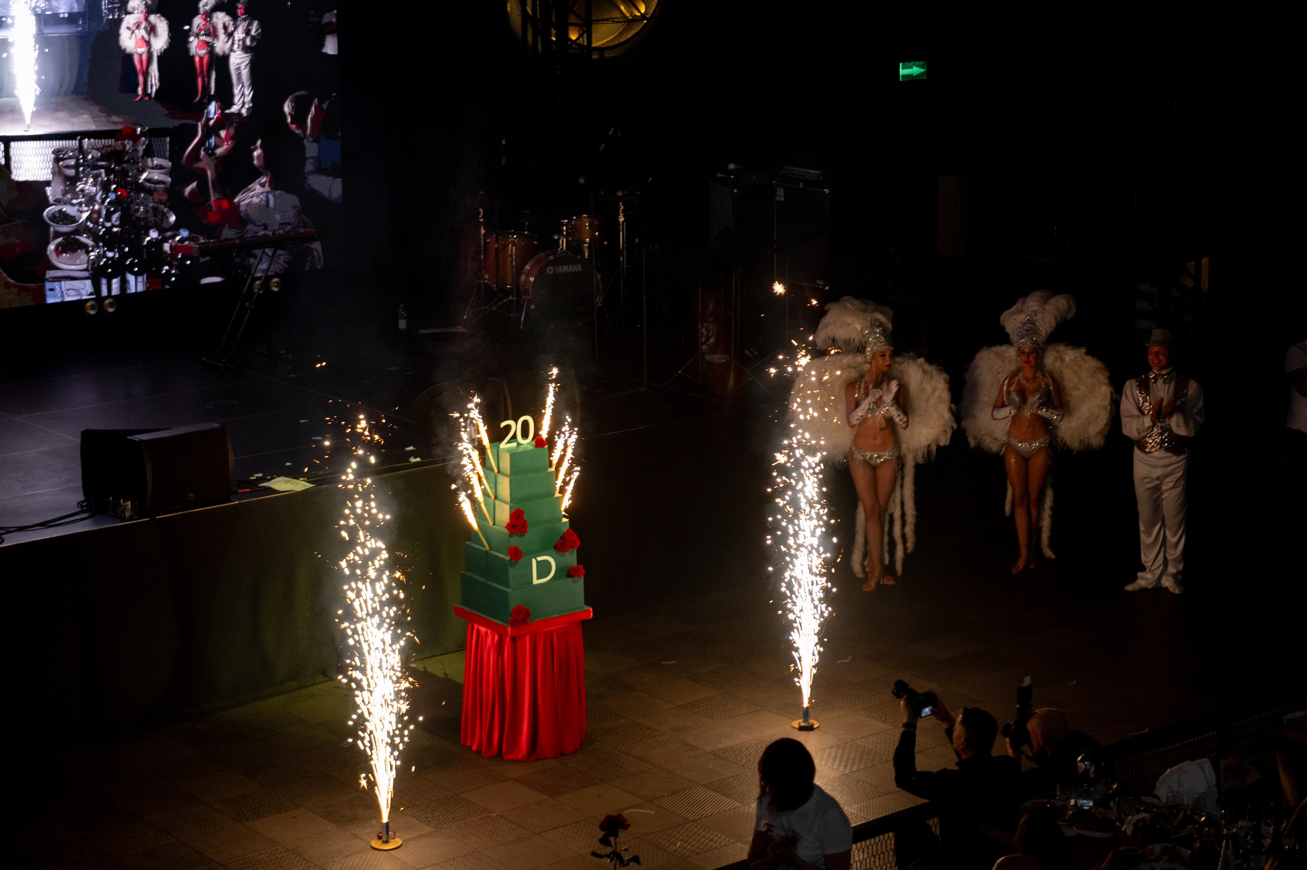 20 лет Дятьково мебель. Свадебный, семейный и репортажный фотограф. Брянск. Эльвира Голенкова