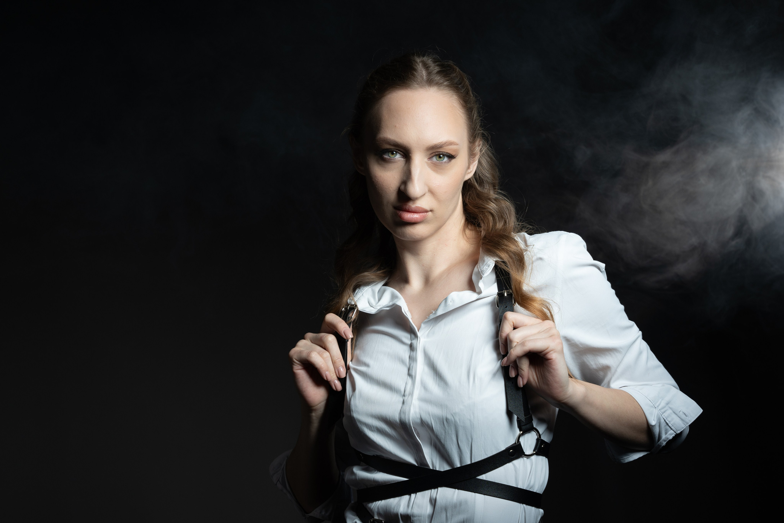 Студийный женский портрет. Тонкая грань между классикой и современностью. Фотограф |Ленинск, Волжский, Волгоград| Наталья Савилова